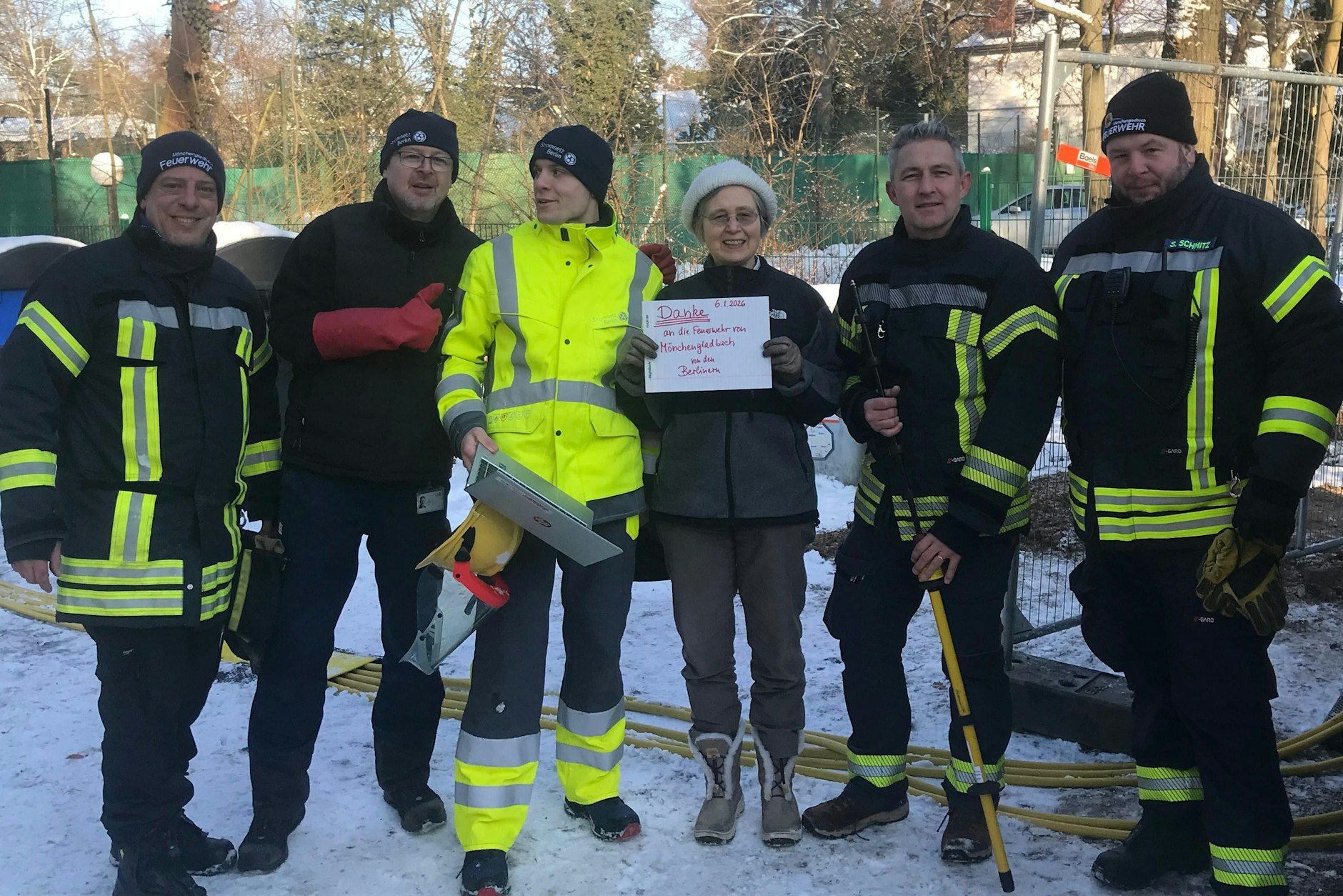 Philine Wangemann bedankt sich bei den Helfern.
