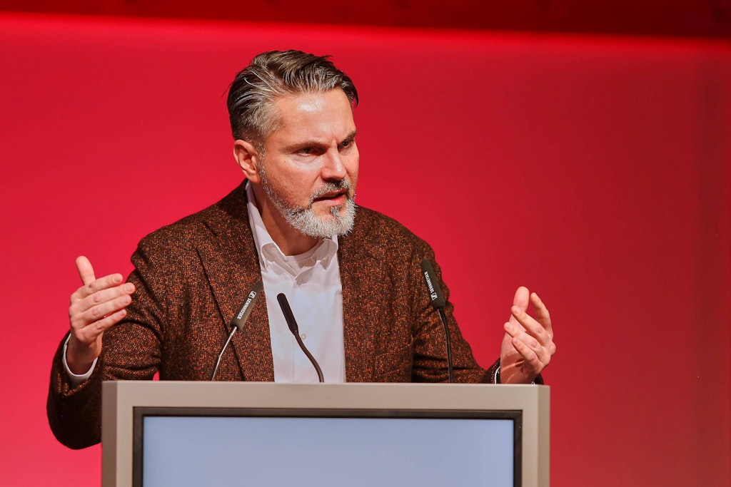 „Hält sich für Ludwig XIV.“: BSW-Chef De Masi geht gegen von der Leyen vor Gericht