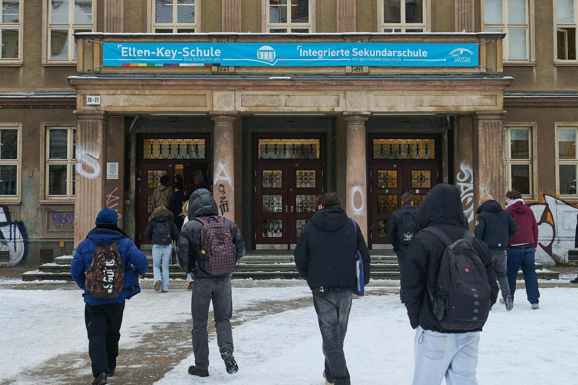 Wegen eines bevorstehenden Schneesturm setzt der Senat für einen Tag die Schulpflicht in Berlin aus.