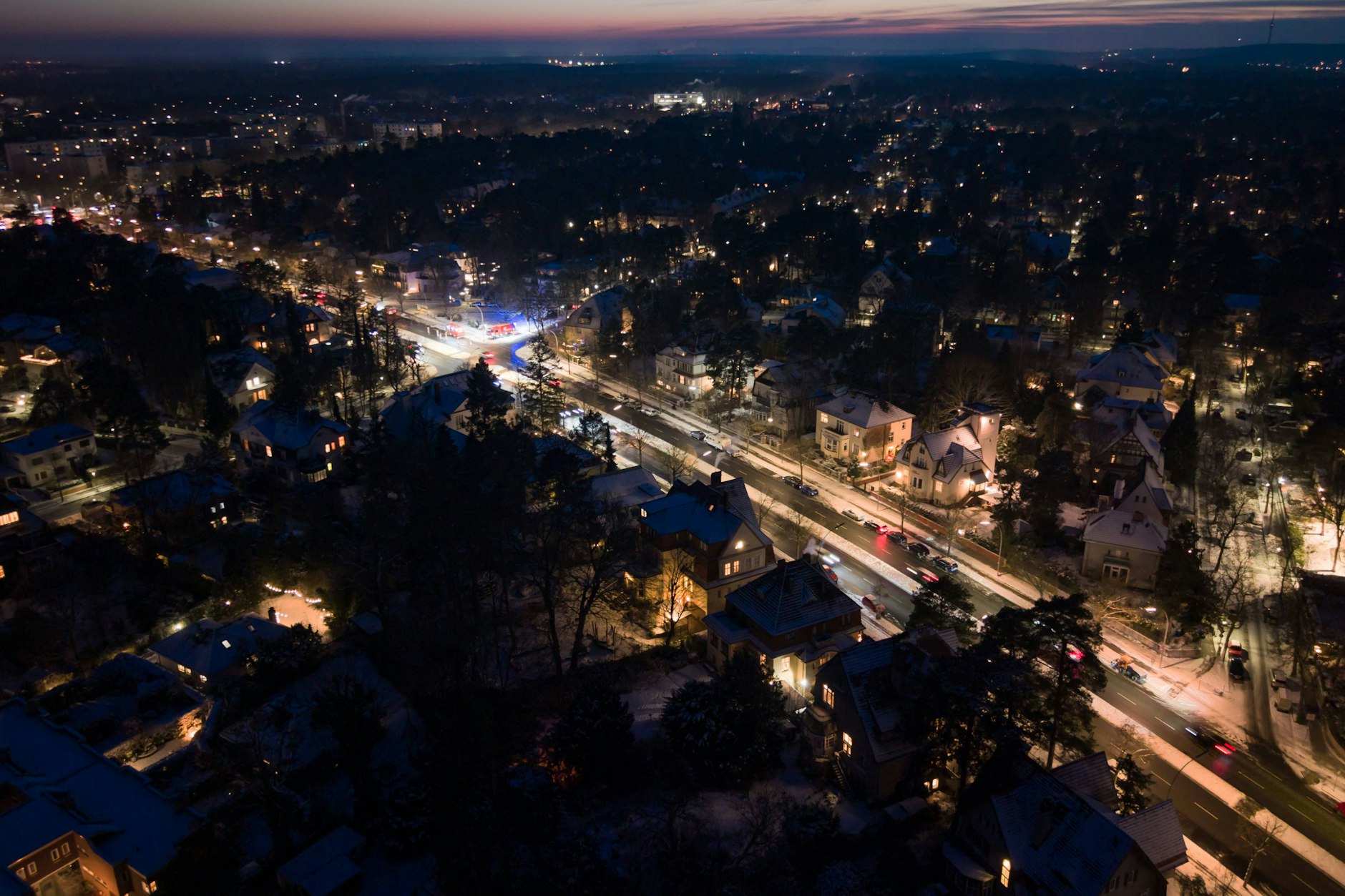 Tagelang lag Steglitz-Zehlendorf im Dunkeln. Inzwischen fließt der Strom wieder – doch für Tausende Mieter bleibt eine zentrale Frage: Können sie nun Geld vom Vermieter zurückfordern?