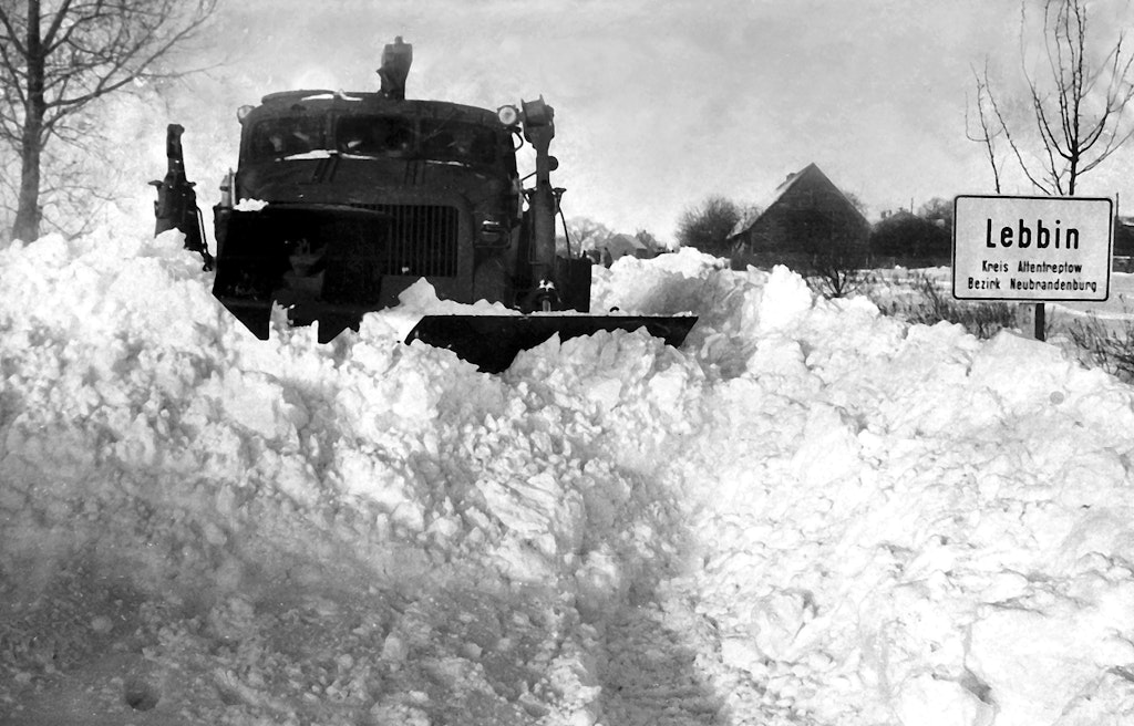 Als-der-Norden-der-DDR-im-Schnee-versank-Die-Schneekatastrophe-von-1978-79