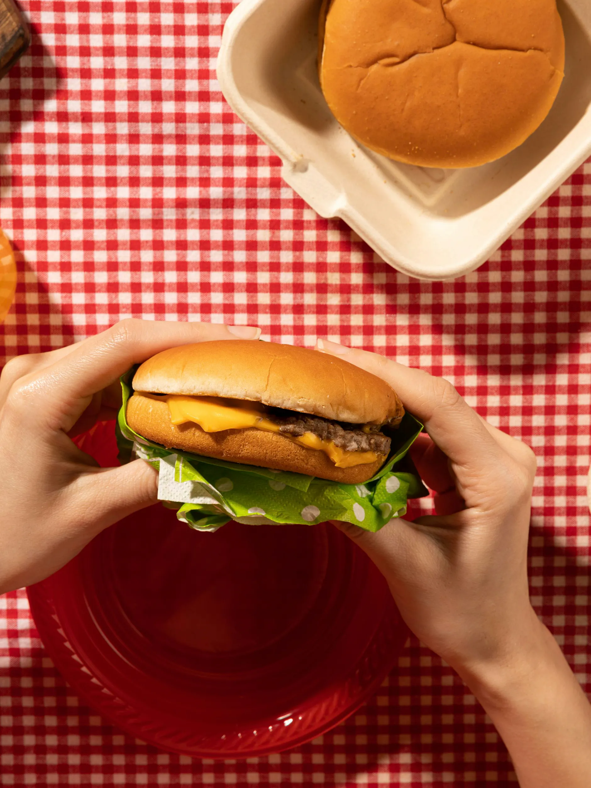 Neues deutsches Burgertum – Wir brutzeln unsere Bratlinge selbst