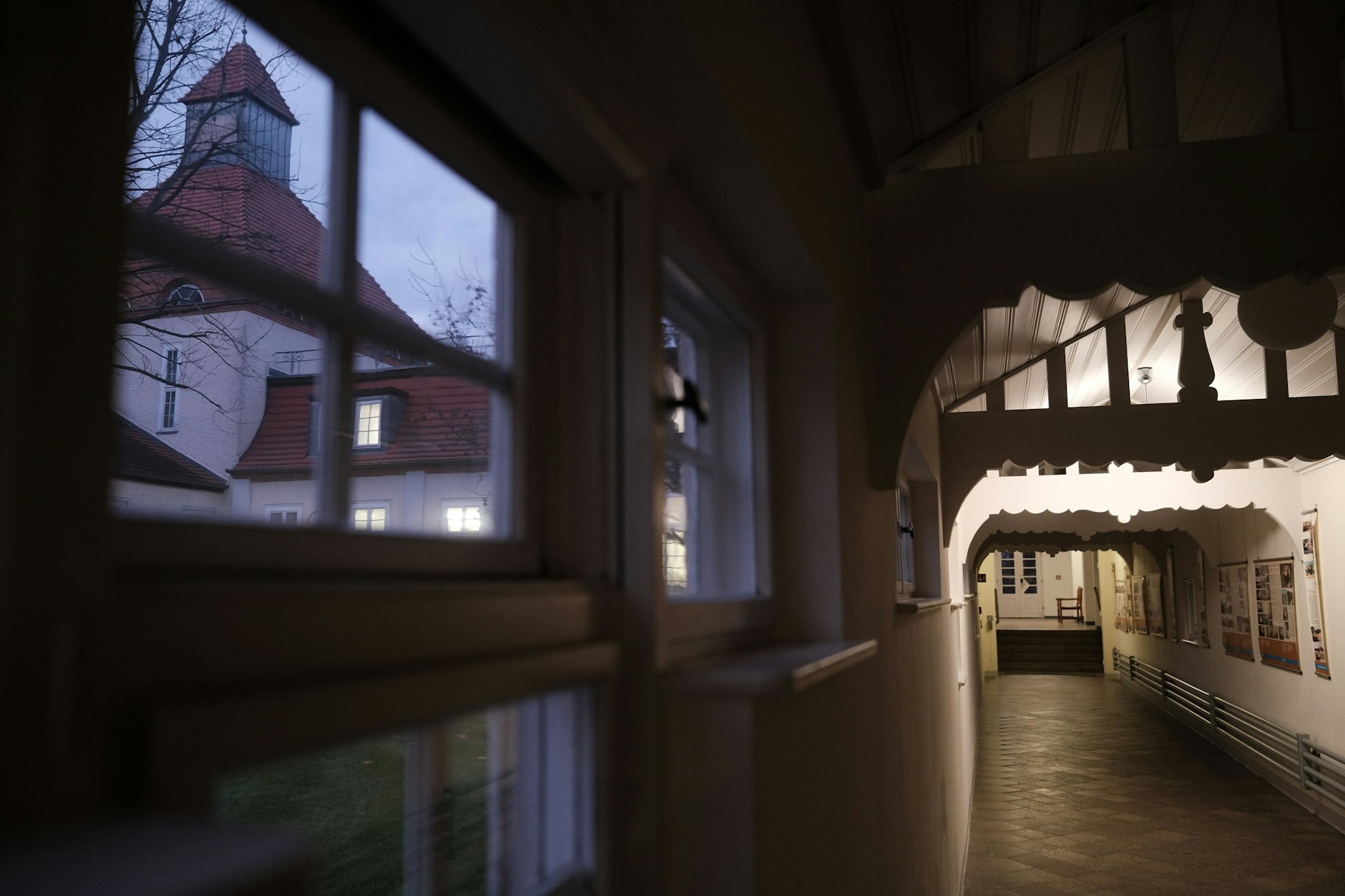 Die Salus Klinik Lindow – wo Alkoholsucht geheilt und der Weg zurück in den Alltag gefunden werden kann.