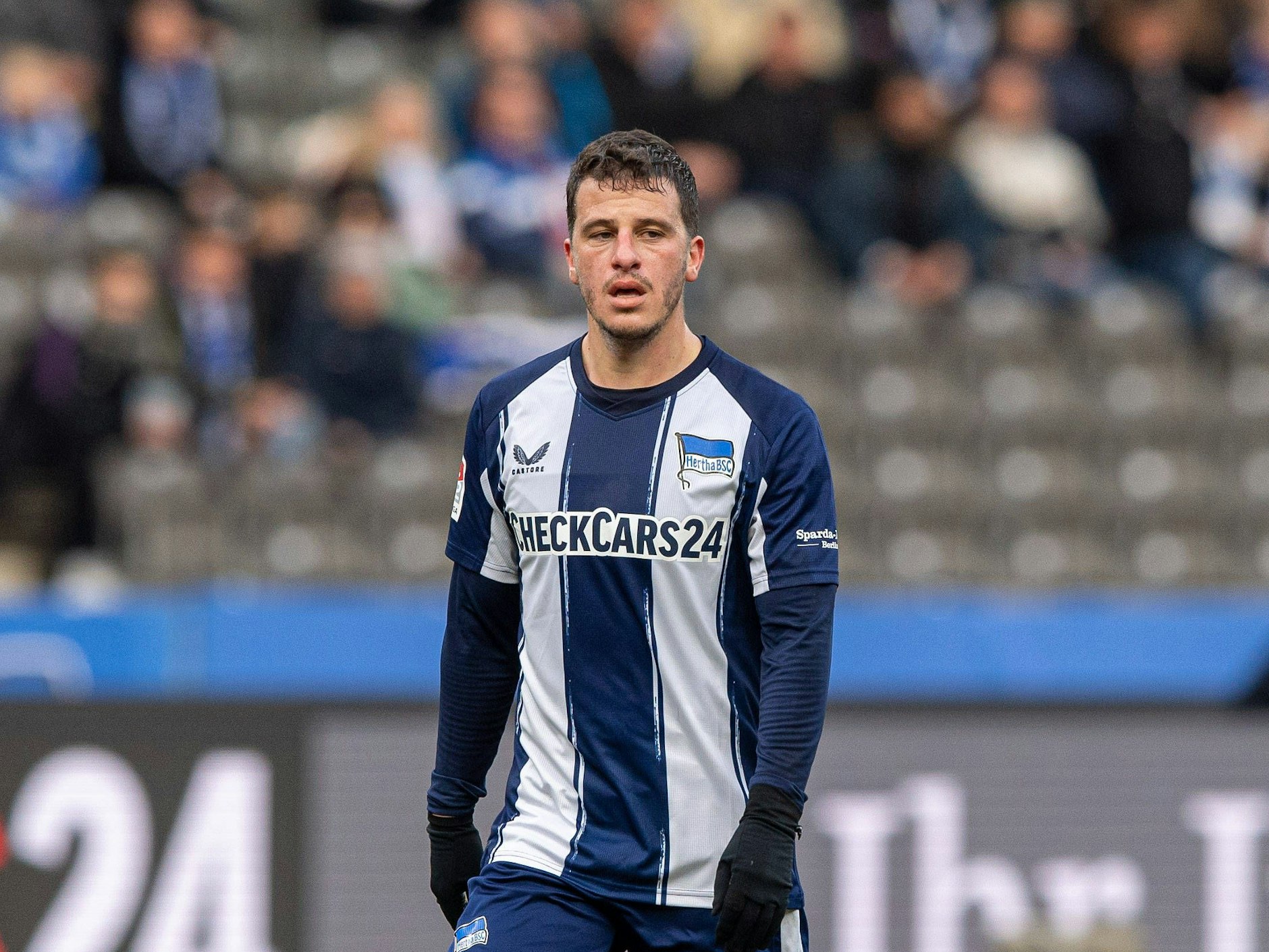 Mittelfeldspieler Diego Demme hatte in anderthalb Jahren bei Hertha BSC viel Pech. Immer wieder plagen ihn Schwindelgefühle.