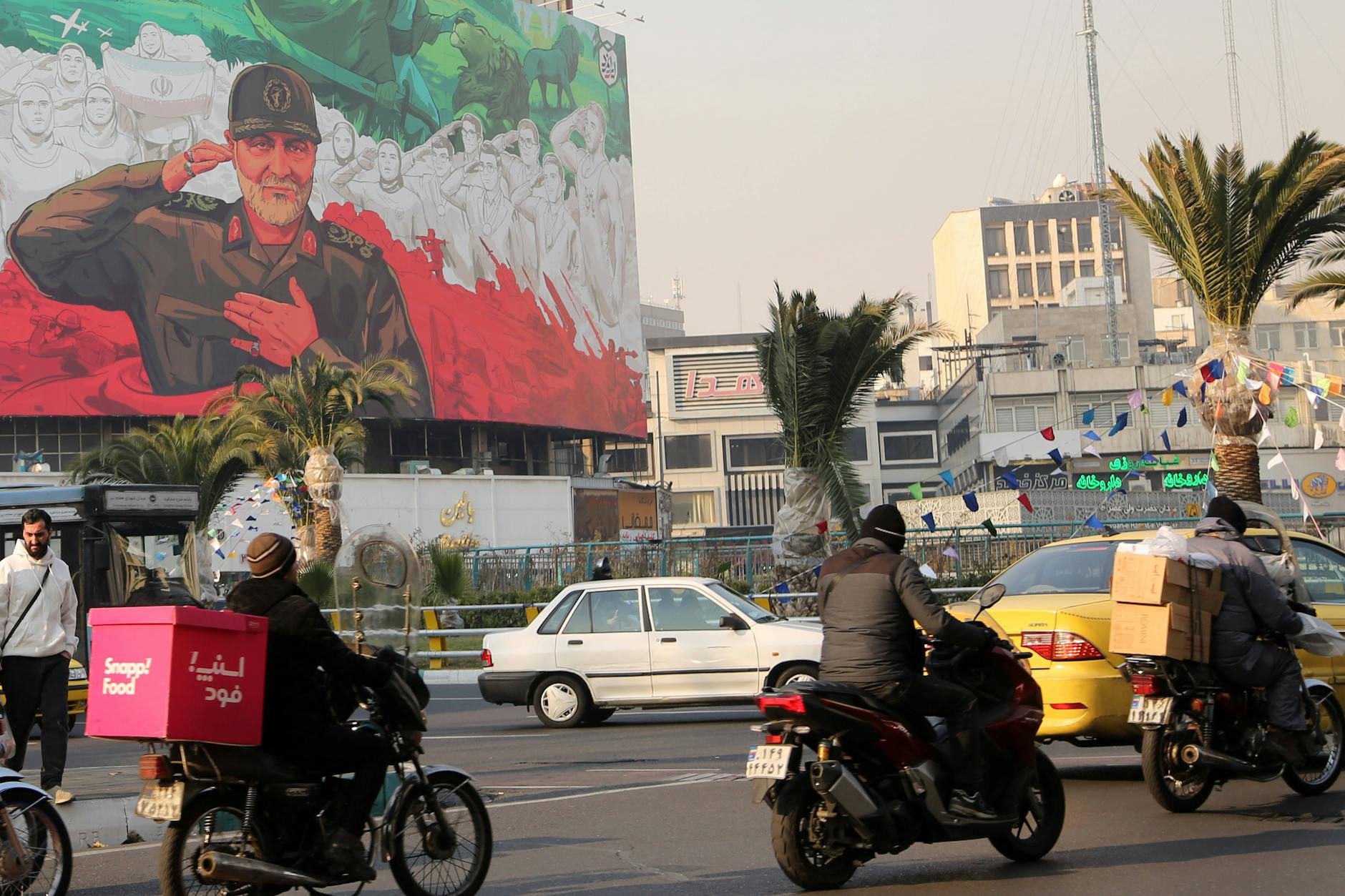 Angesichts einer schweren Wirtschaftskrise und starker Inflation kommt es schon seit Tagen zu Protesten im Iran.
