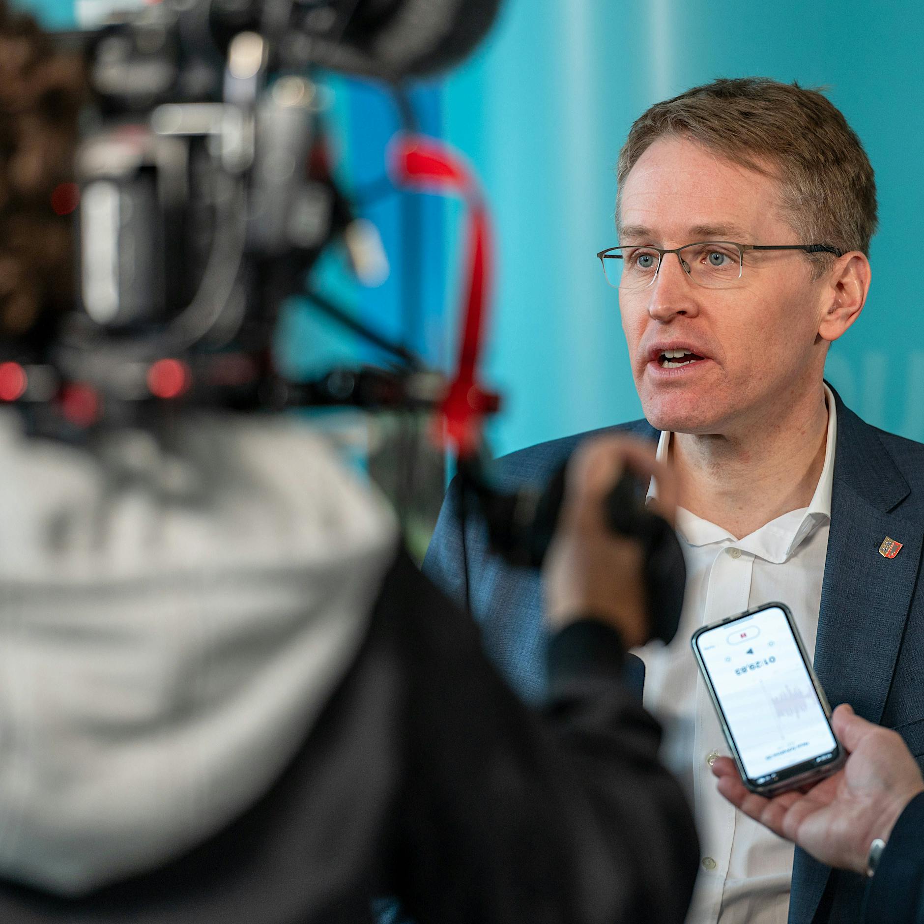 Daniel Günther: Erfüllt dieser Mann noch die Qualitätskriterien für einen Politiker?