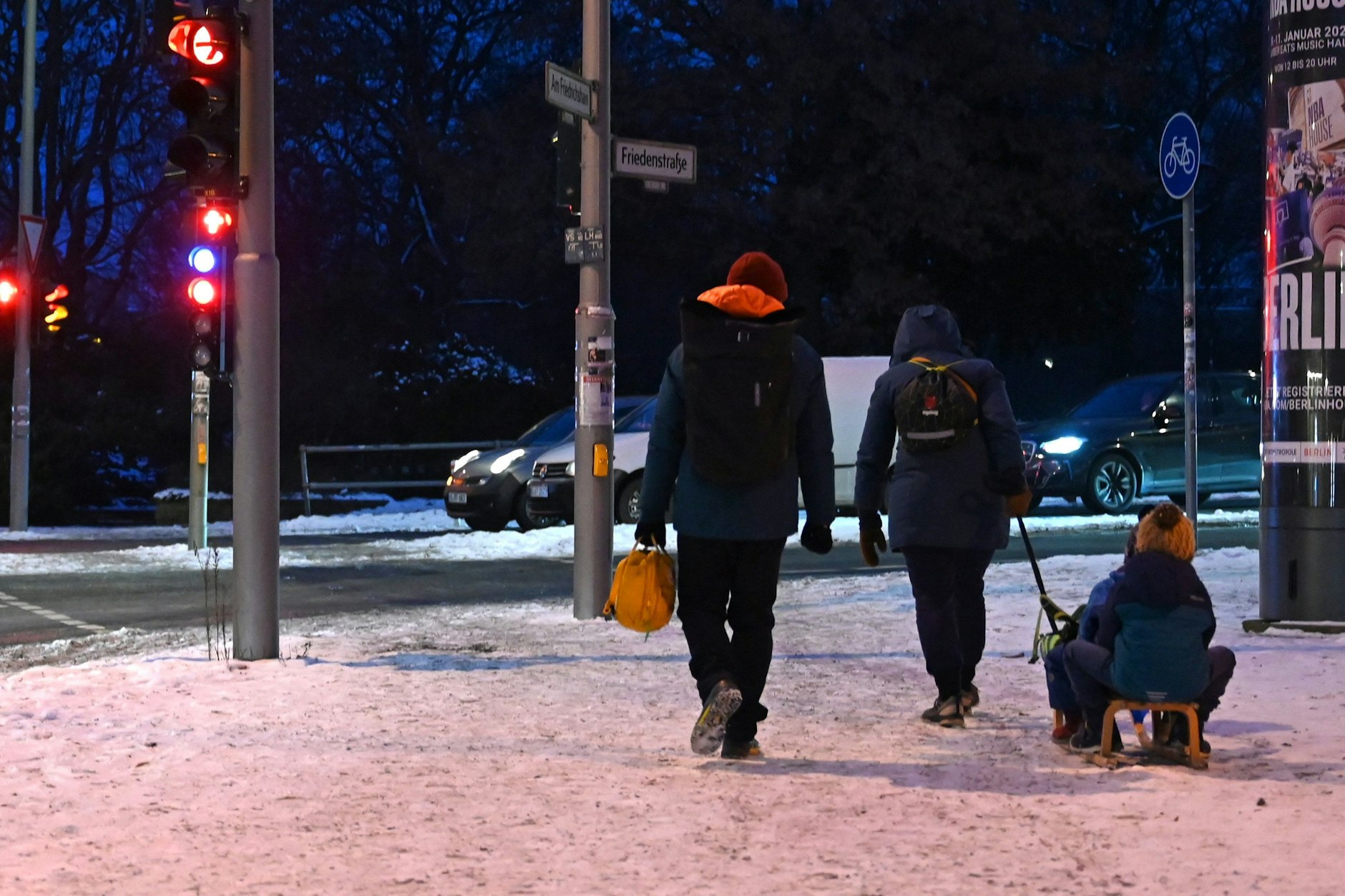 Der Deutsche Wetterdienst hat die Unwetterwarnung für Berlin aufgehoben.