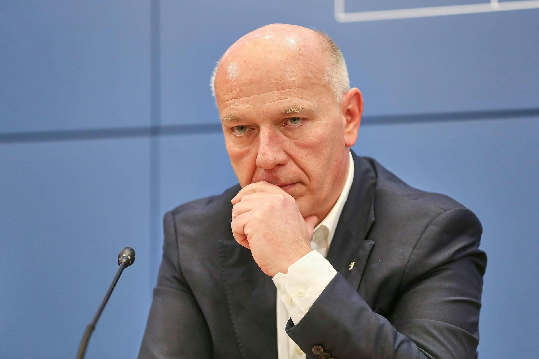 Droht nach dem Tennis-Patzer Kai Wegner das Aus?