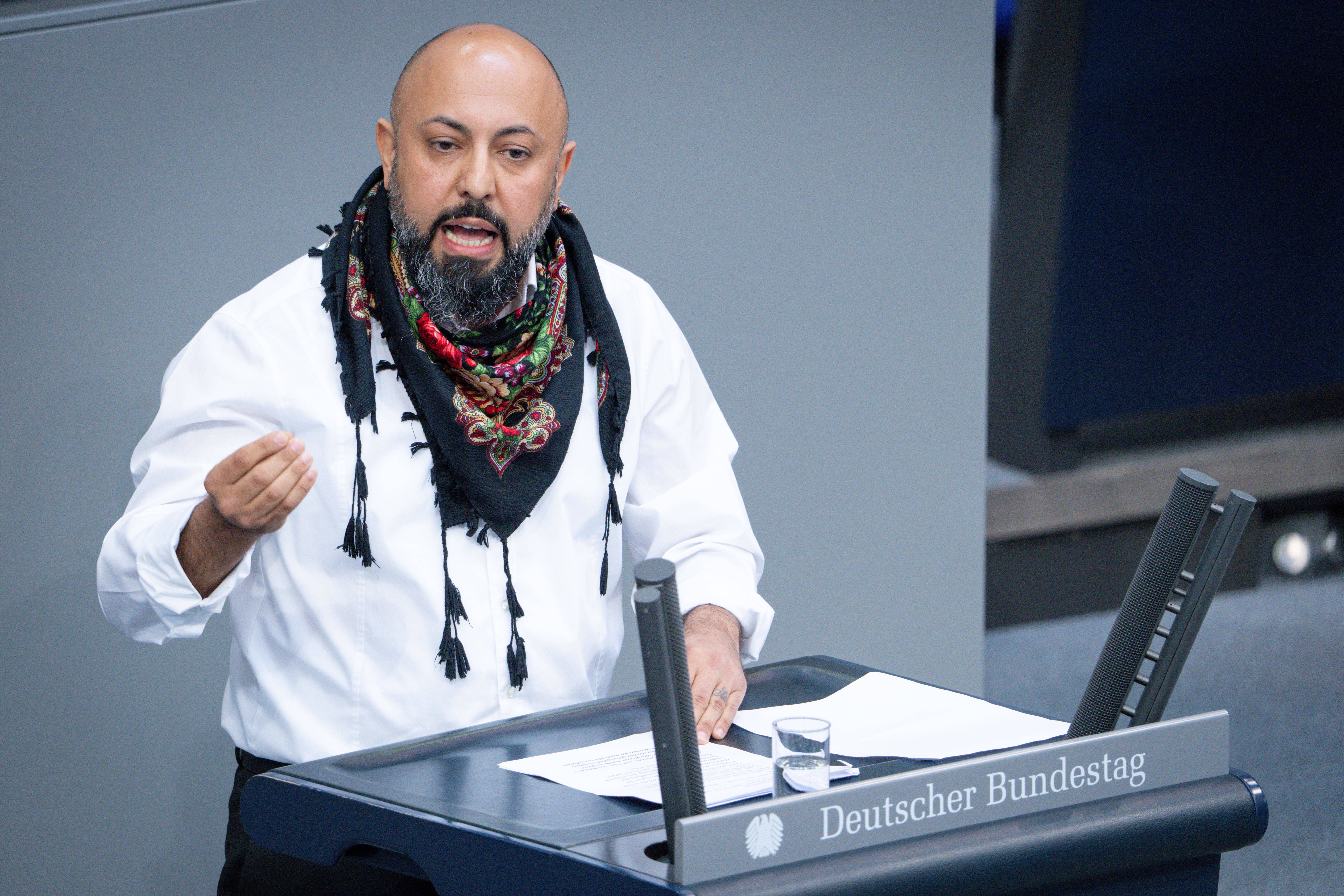 Ferat Koçak zu „Tennis-Gate“: Warum der Stromausfall Berlins soziale Spaltung offenlegt