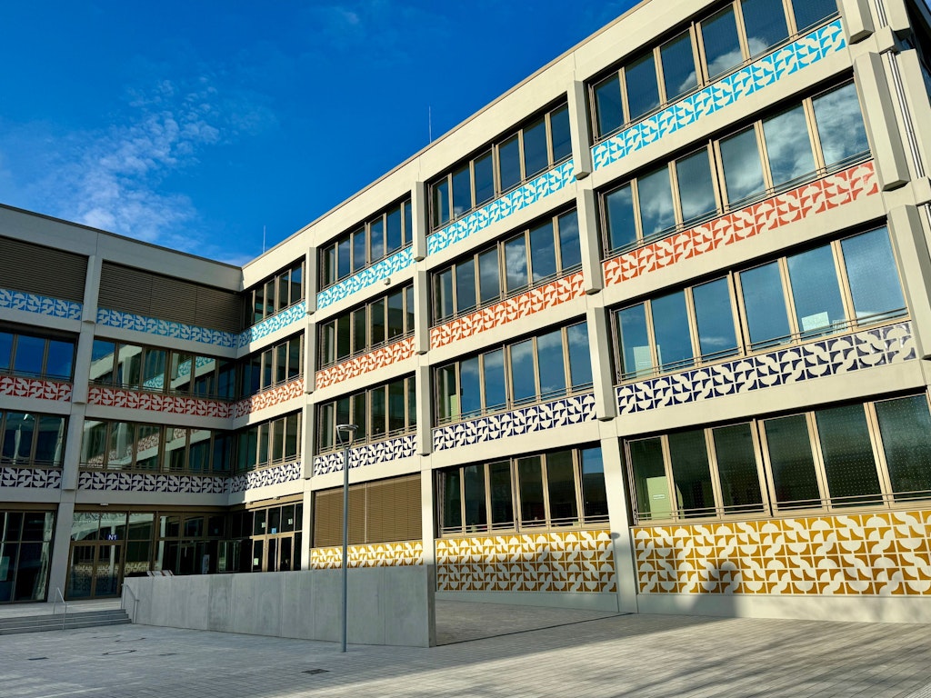 Pannenserie-in-Pankow-Teure-Neubau-Schule-ohne-Heizung
