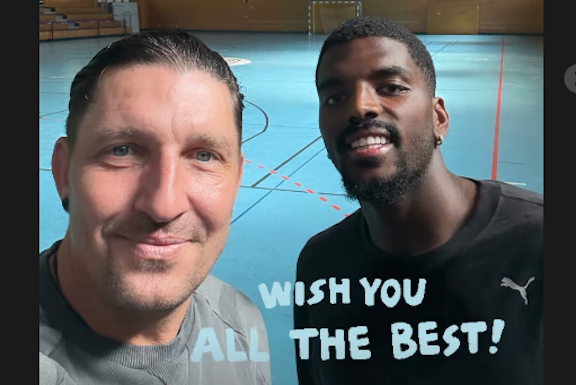 Der gefeuerte Sportboss Stefan Kretzschmar machte im September ein Selfie mit Handball-Superstar Dika Mem.