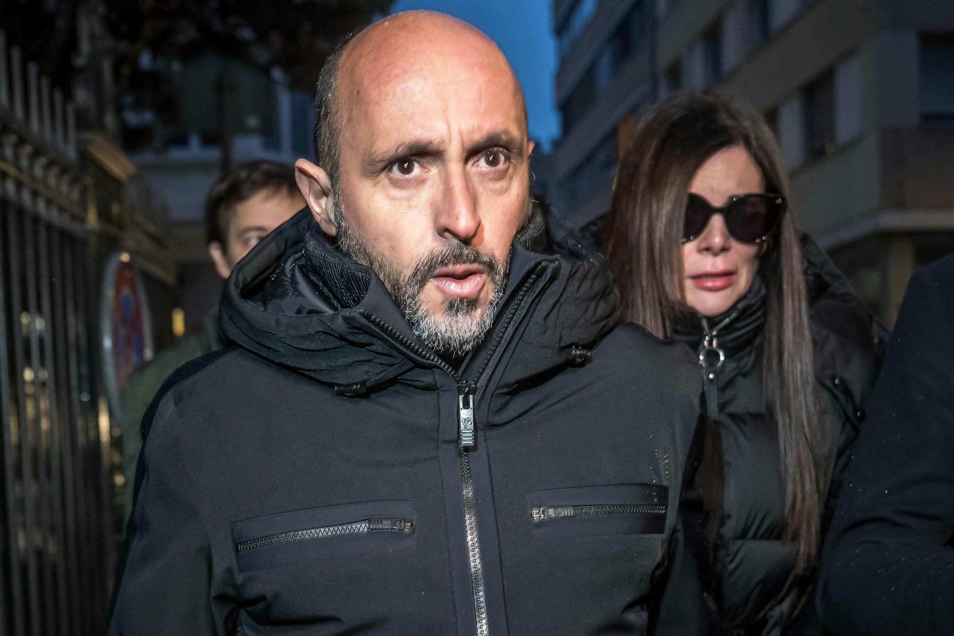 Die Besitzer der Bar „Le Constellation“ in Crans-Montana, Jacques und Jessica M. müssen sich für den Brand verantworten.