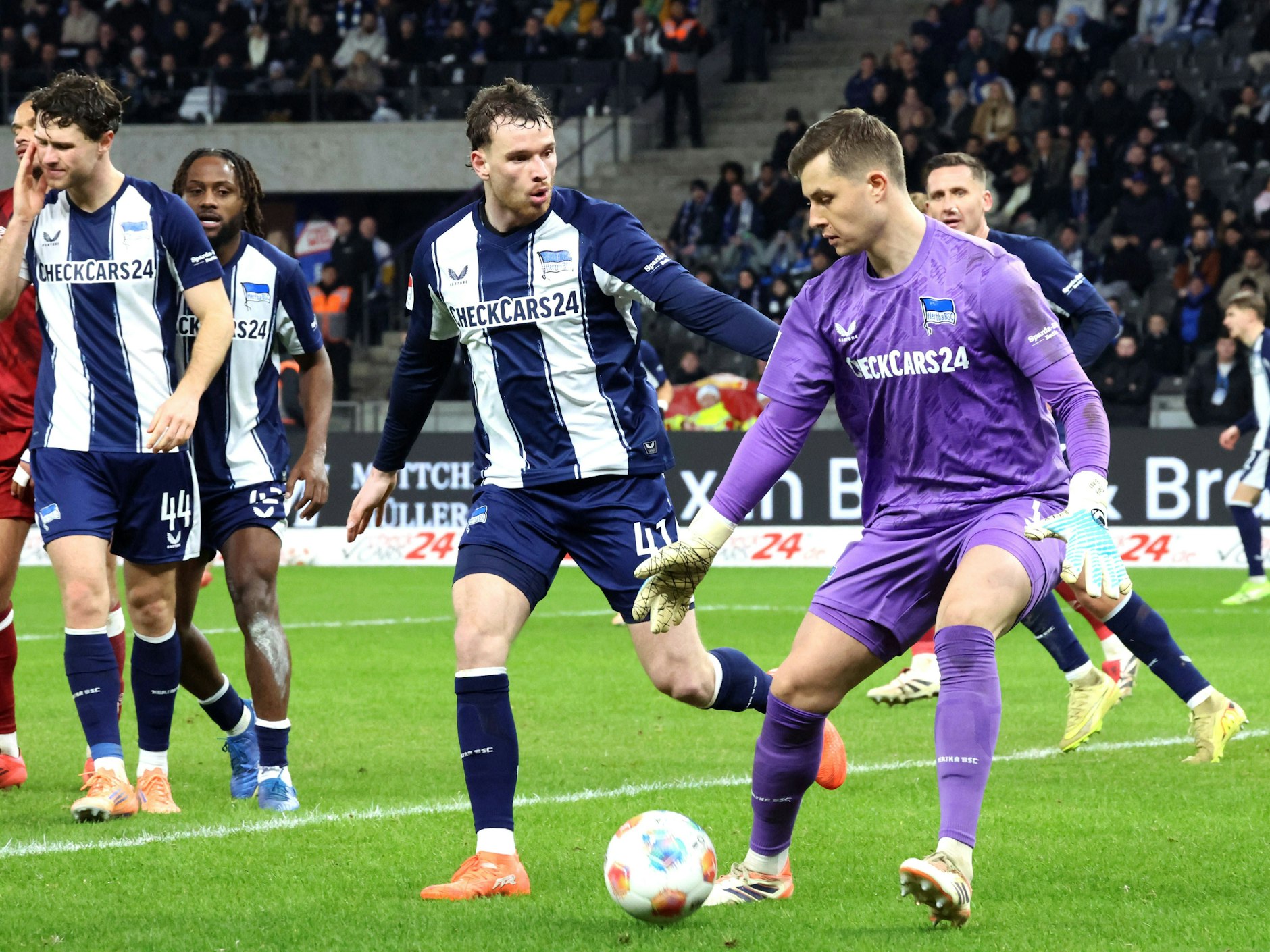 Am 19. Dezember feierte Pascal Klemens bei Herthas Heimspiel gegen Arminia Bielefeld sein Comeback.