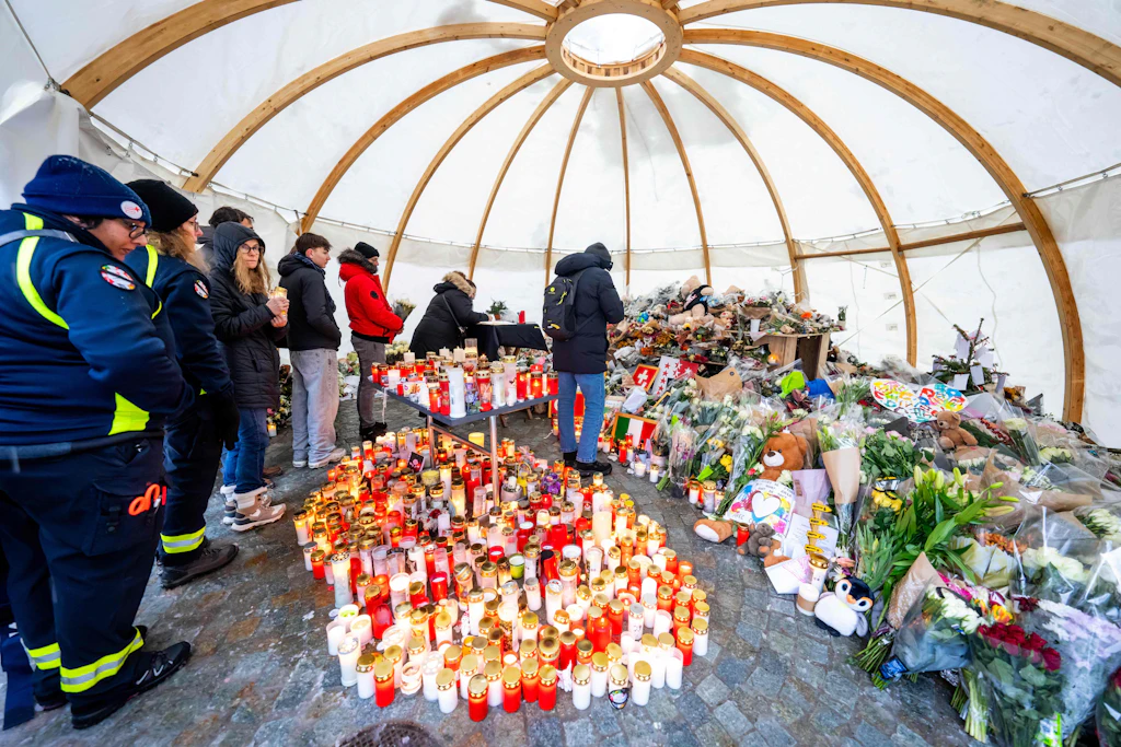 Nach Feuer mit 40 Toten in Crans-Montana: Bar-Besitzer in ...