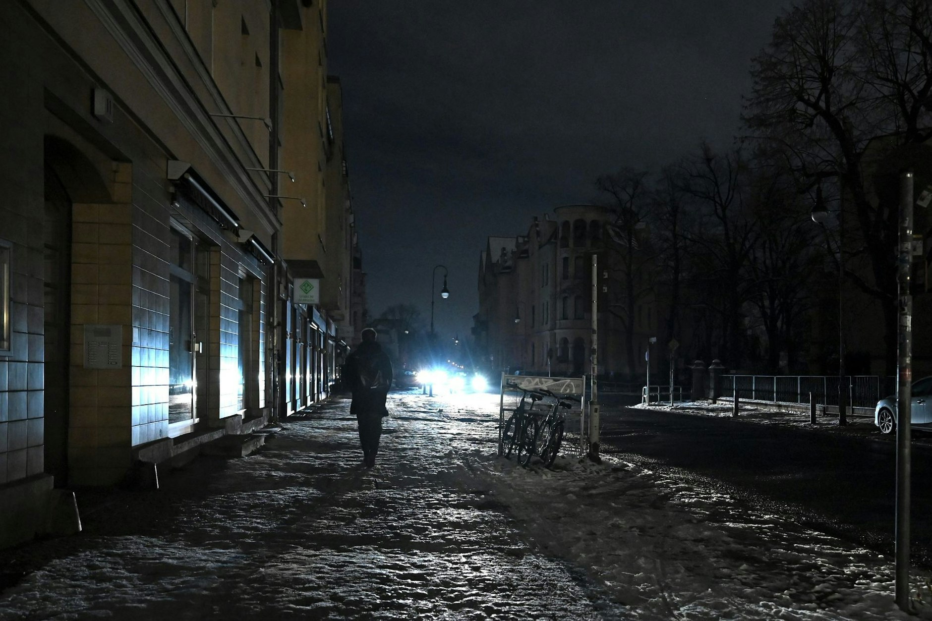 Nach dem Stromausfall im Berliner Südosten arbeiteten Heizungsinstallateure rund um die Uhr.