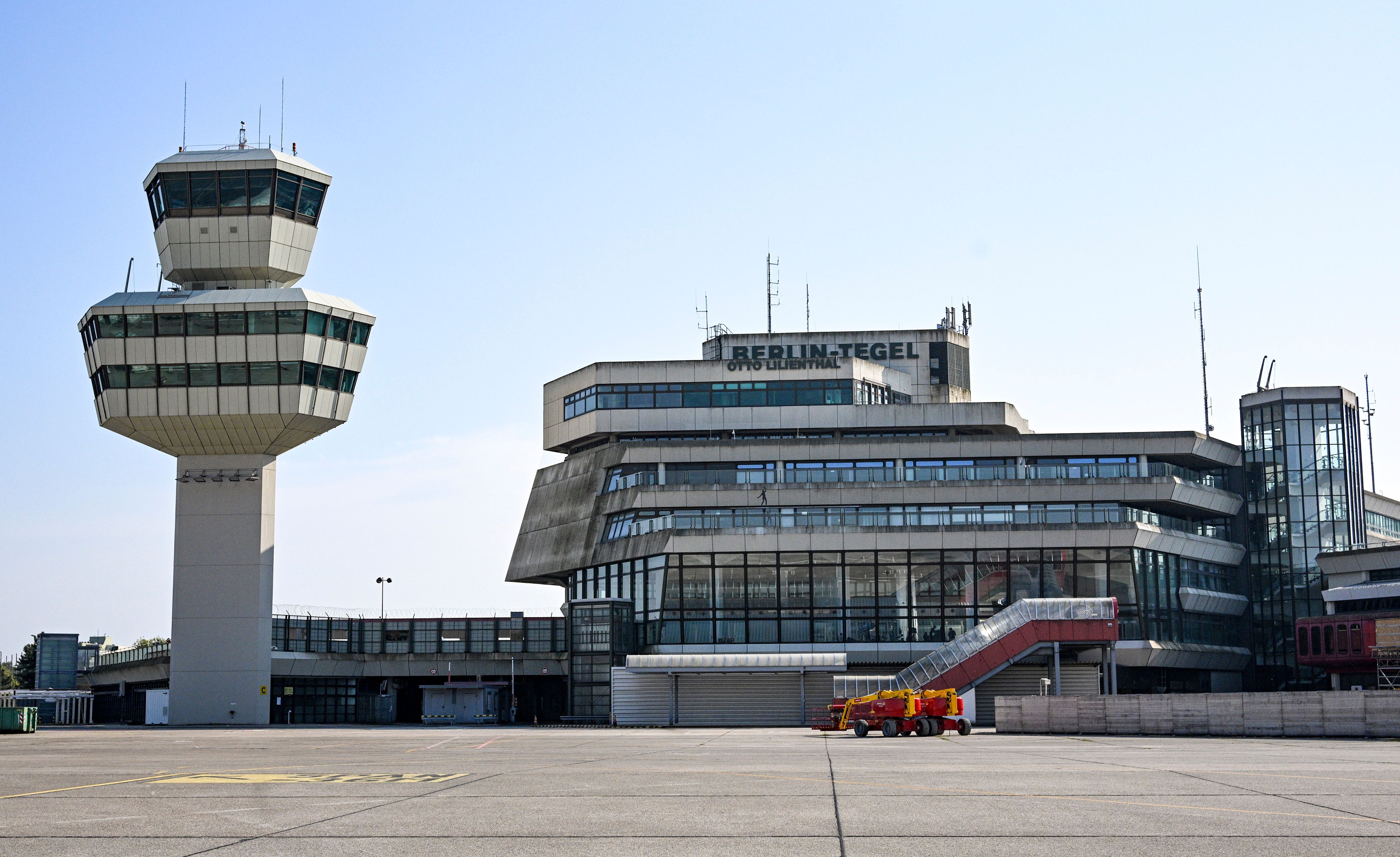 Ehemaliger Flughafen Tegel: Kellergeschoss wegen Leitungsschaden überflutet