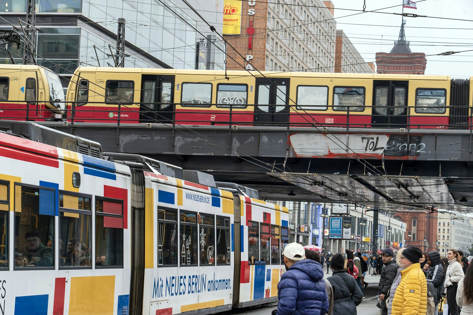Wenn es um Sicherheit geht, ist der Berliner in der Bahn als auf der Straße.
