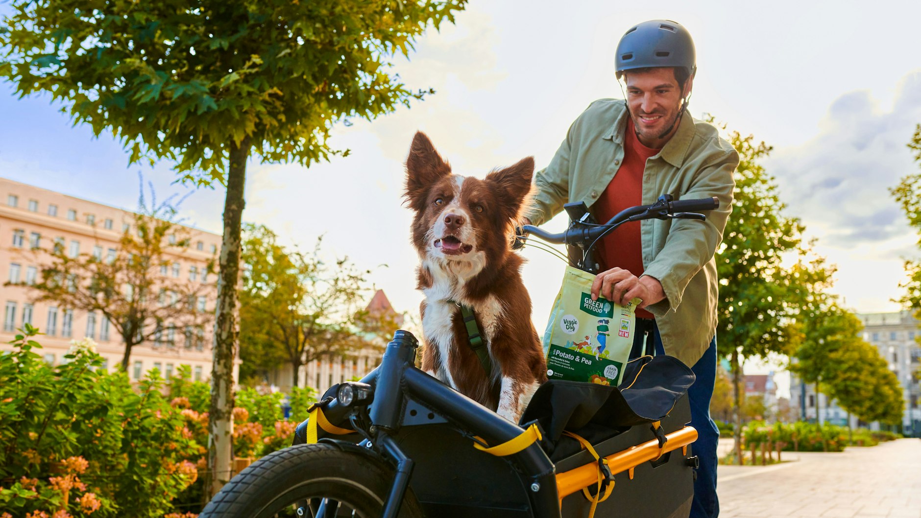 Das „Veggie Dog“-Futter von Green Petfood bietet eine ausgewogene Ernährung mit pflanzlichen Alternativen.