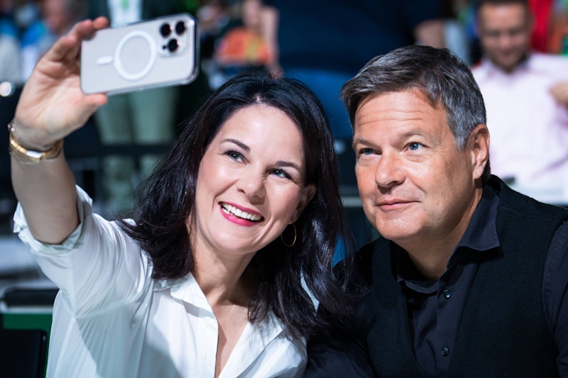 Ministerium löscht Spottgedicht über Baerbock und Habeck