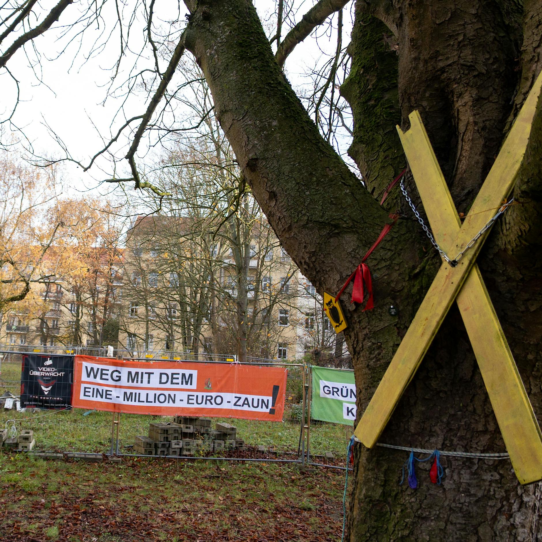 Flüchtlingshäuser in Pankow auf der Kippe