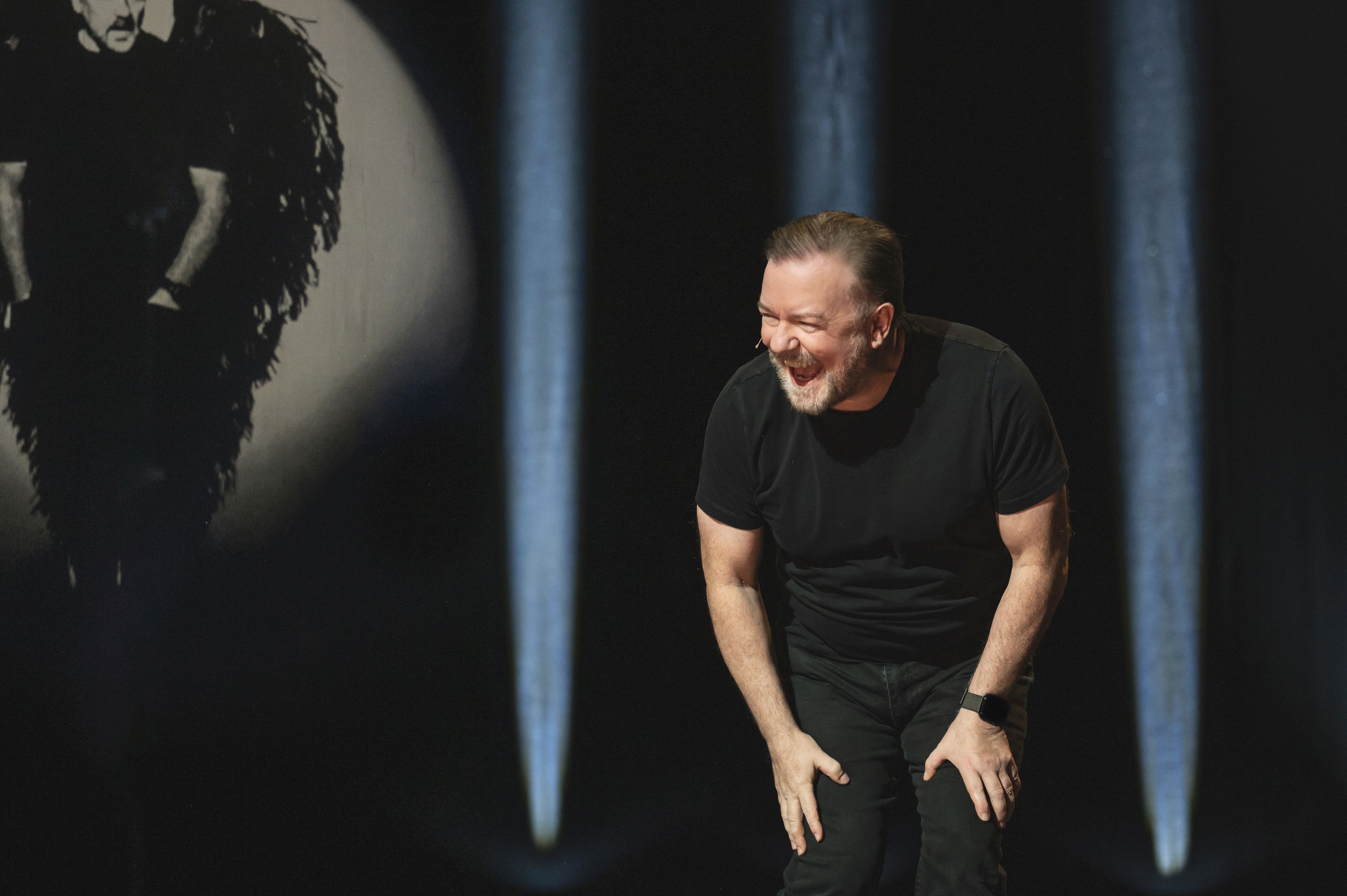 Wokeness und Sprachzensur sind nichts für diesen Humanisten: Ricky Gervais haut bei Netflix wieder drauf