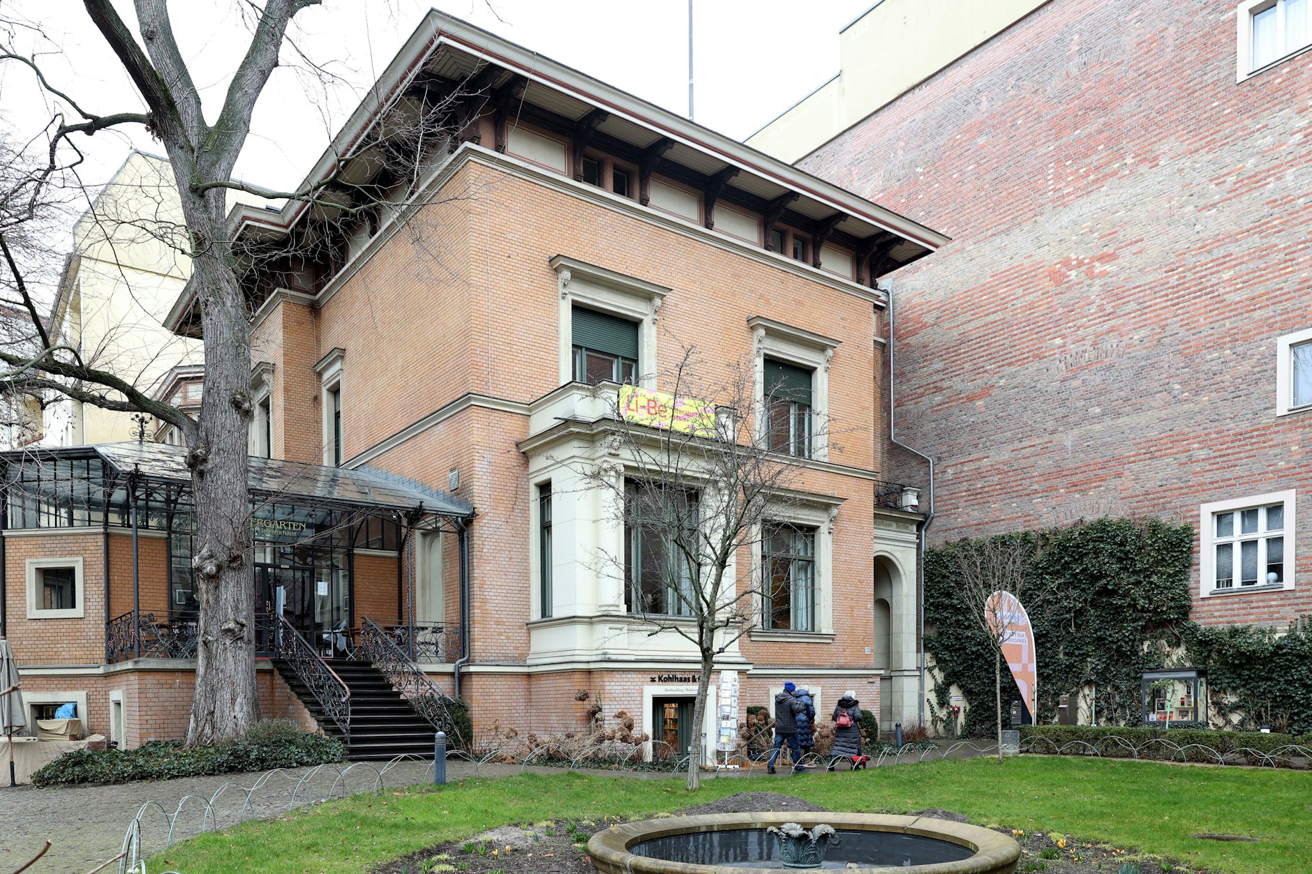 Hier dürfen im Moment nur Bauarbeiter rein: das Literaturhaus Berlin vor der Sanierung