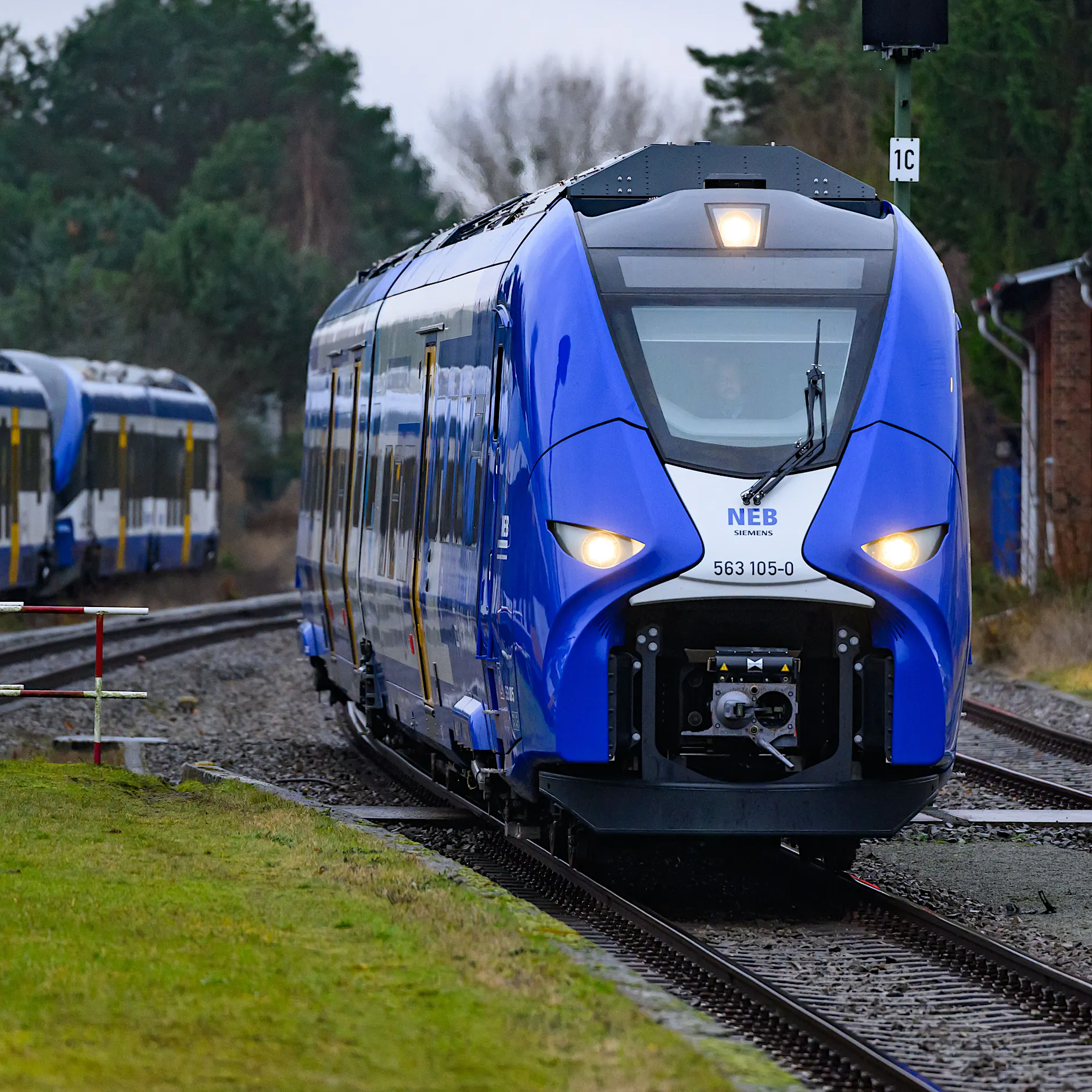 Wasserstoffzüge fielen wieder aus: Was auf der Heidekrautbahn bei Berlin schieflief