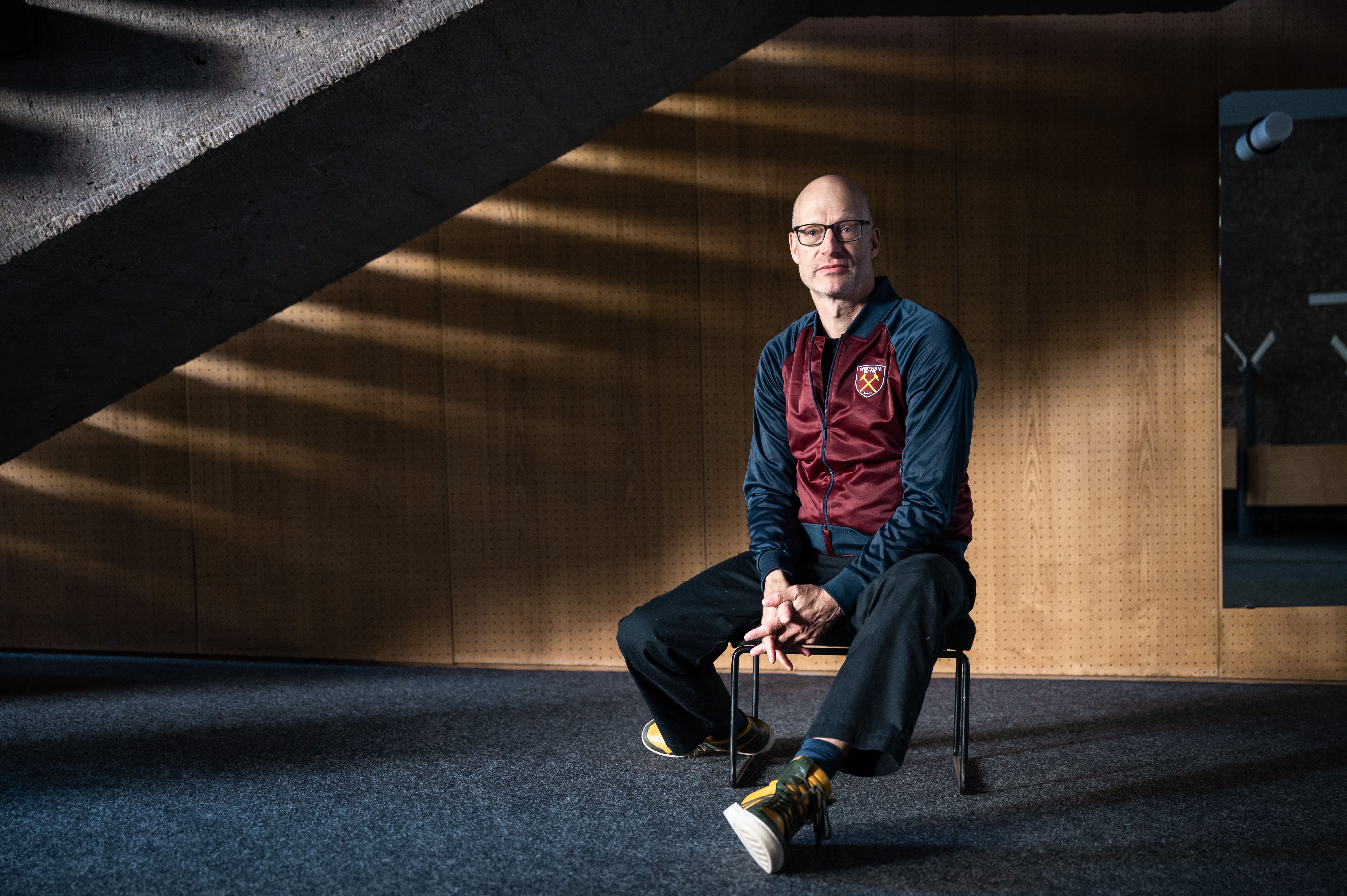 Alle Toten fliegen hoch: Joachim Meyerhoff liest in der Villa Elisabeth neue Texte