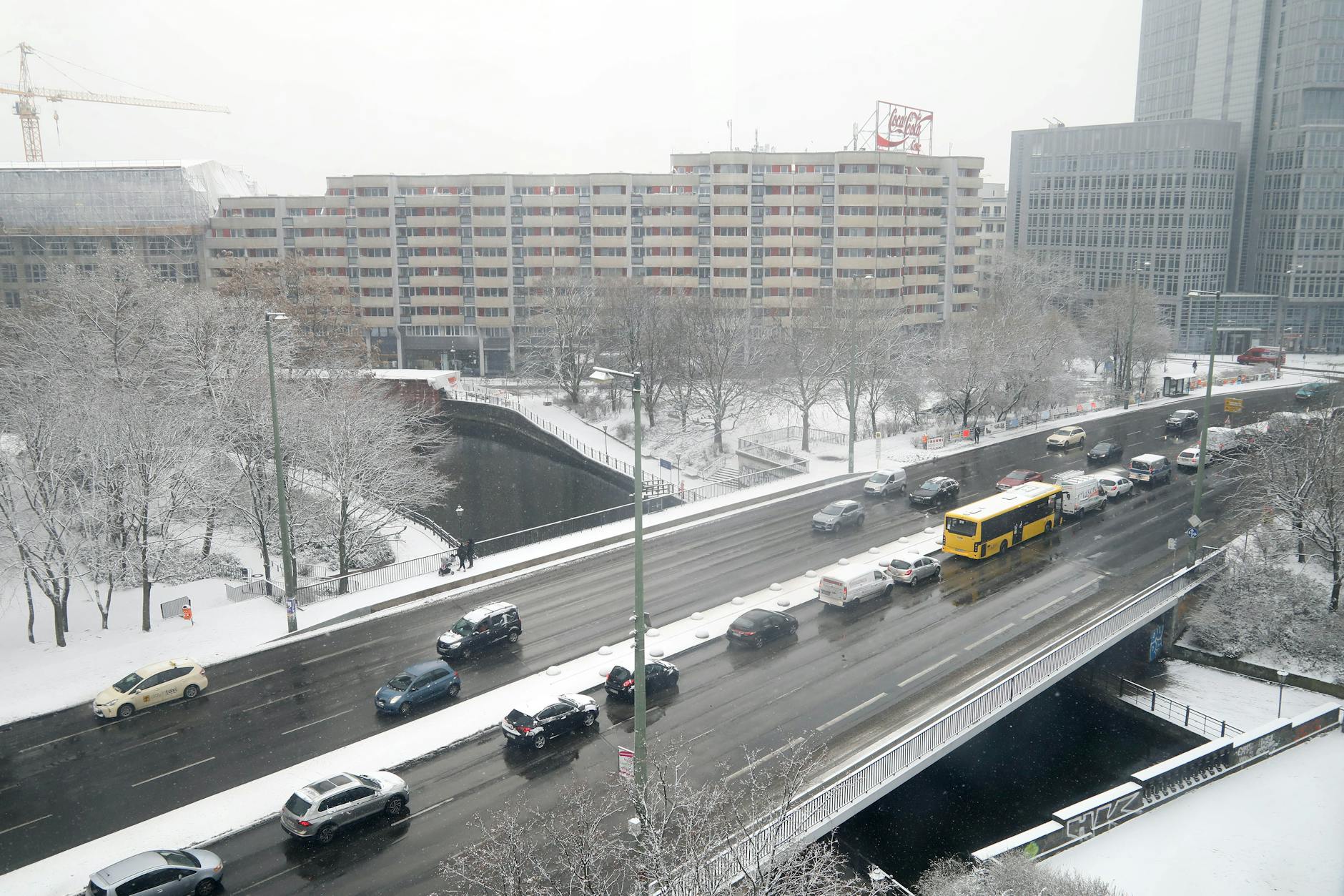 Die Gertraudenbrücke in Mitte ist ein Sanierungsfall.