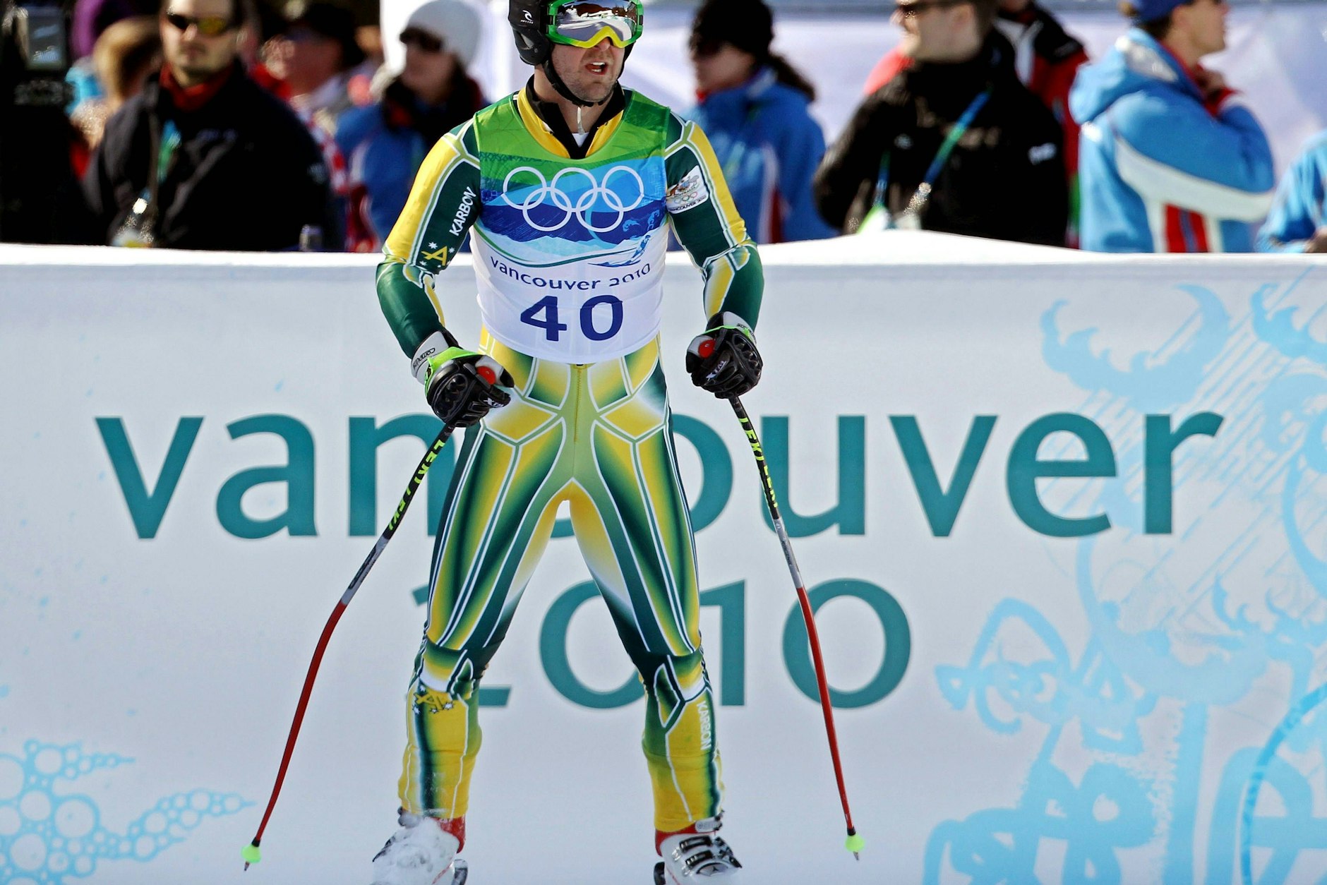 Super-G-Starter Craig Branch aus Australien ging 2010 in einem technisch anmutenden Rennanzug auf die Strecke.