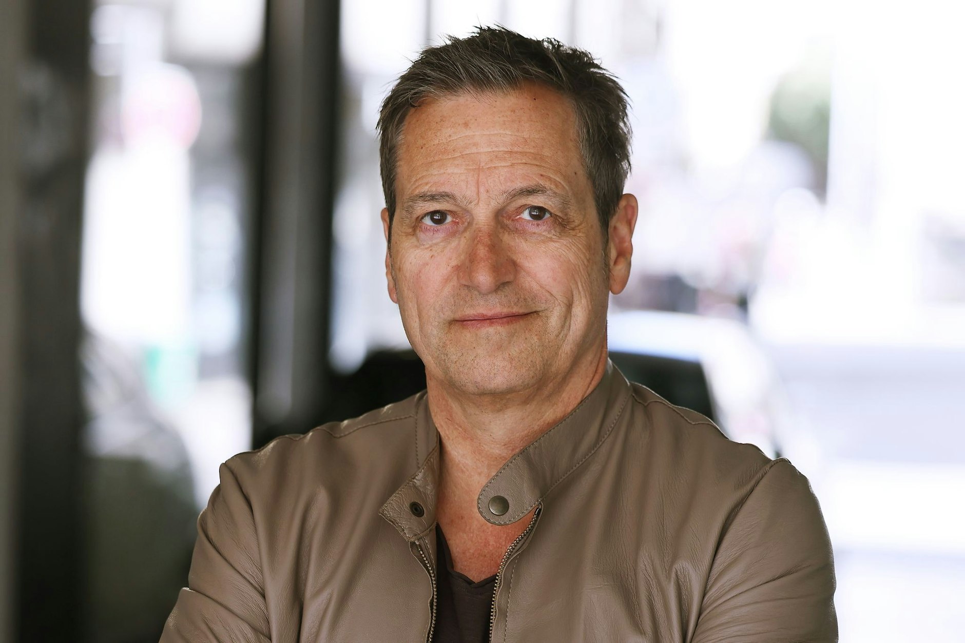 Dieter Nuhr hofft auf ausreichend elektrische Kapazitäten.