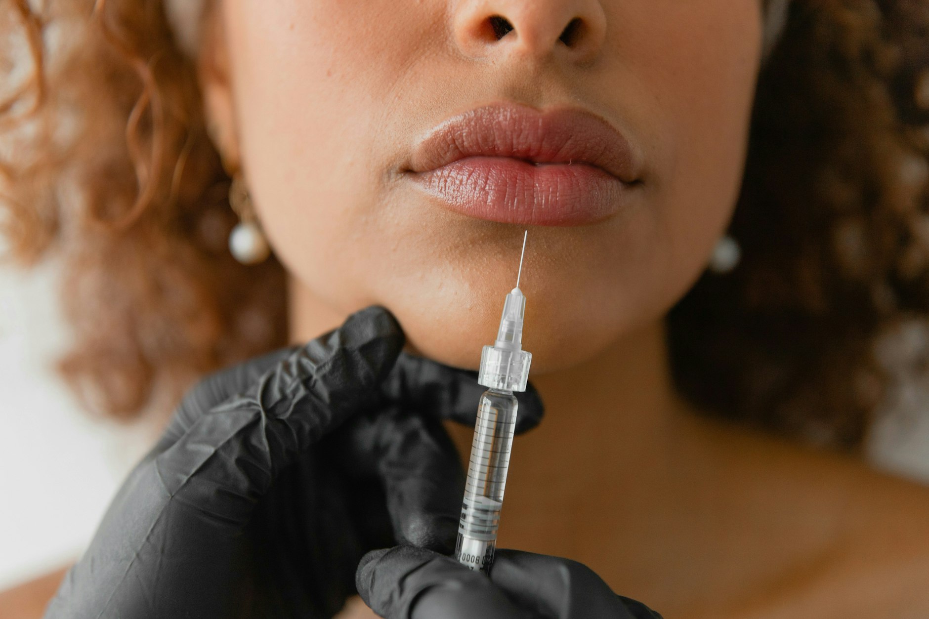 Weltweit unterzogen sich 38 Millionen Menschen im Jahr 2024 einem Schönheitseingriff&nbsp;– Tendenz steigend.