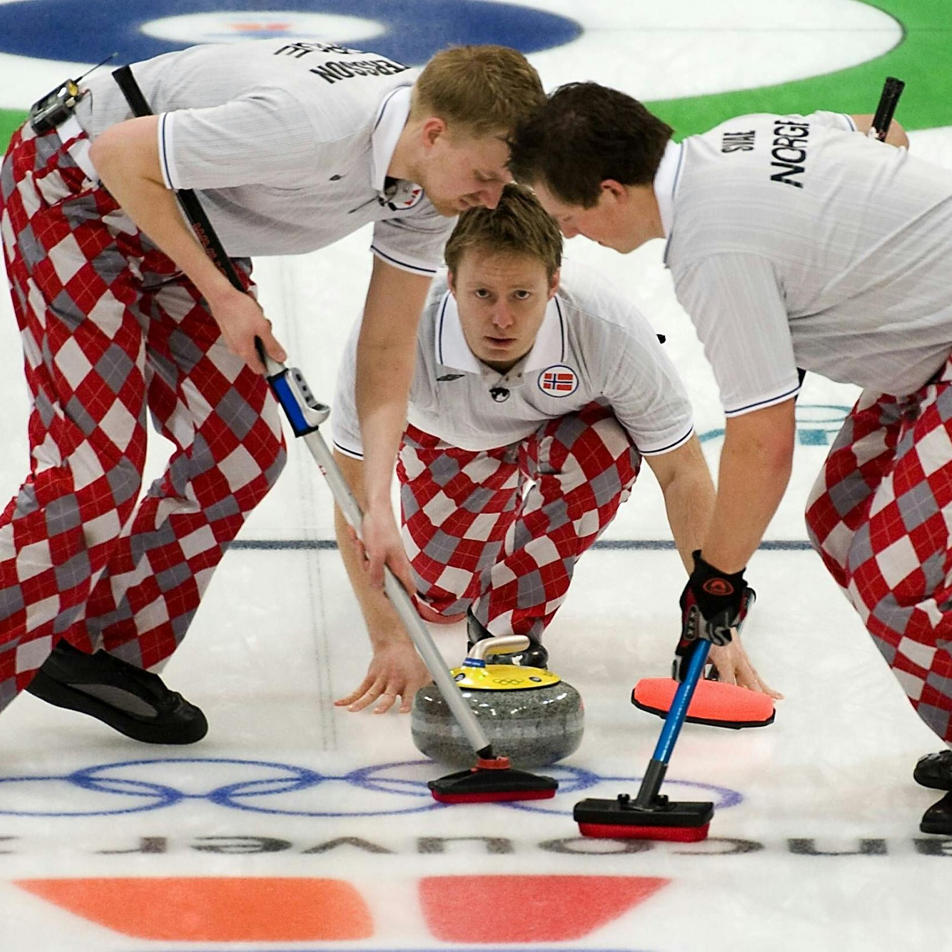 Olympia 2026 lässt grüßen – Diese 10 Olympia-Outfits tun richtig weh