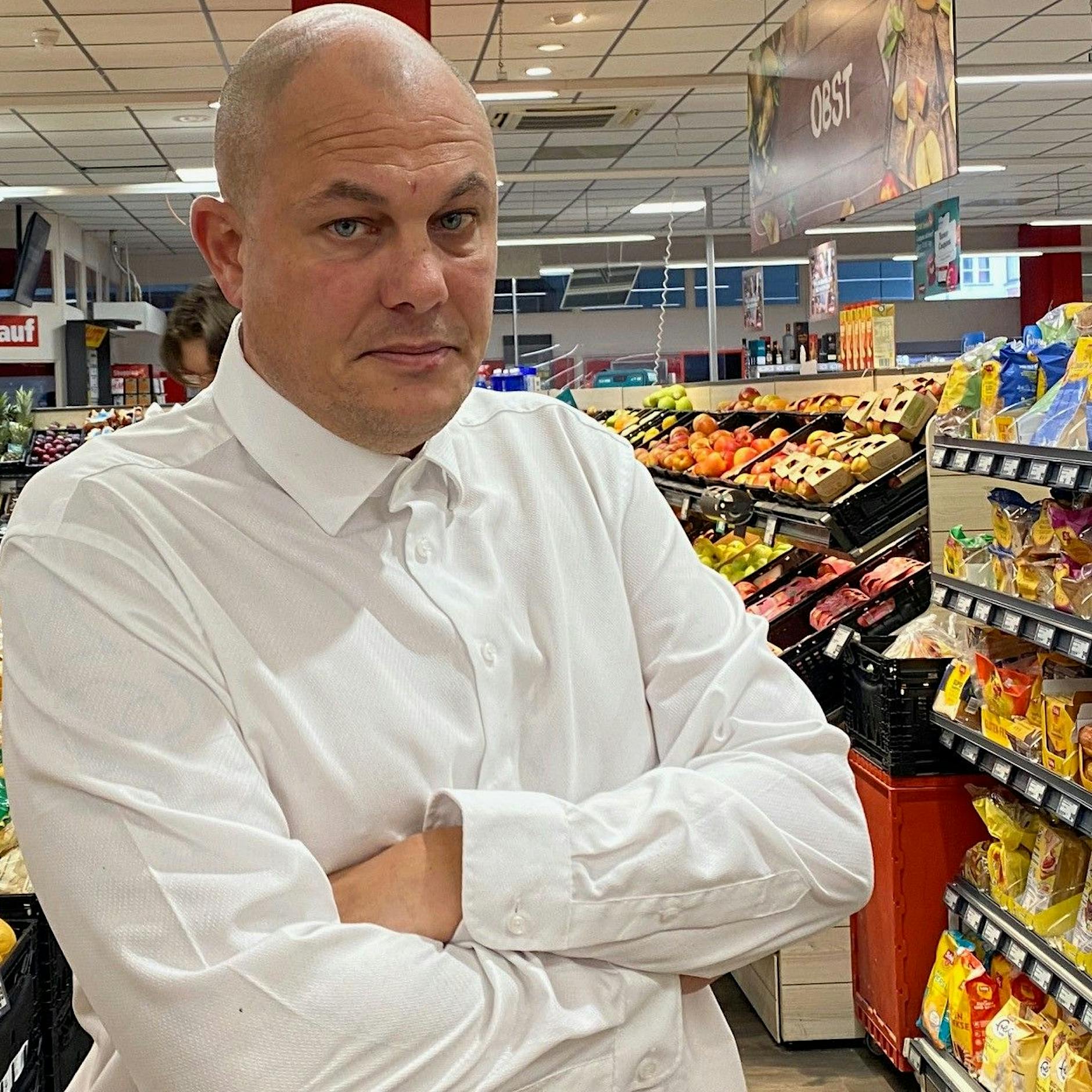 Kaffeewette-Händler: „Kai Wegner hat mich zum Kriminellen gemacht“