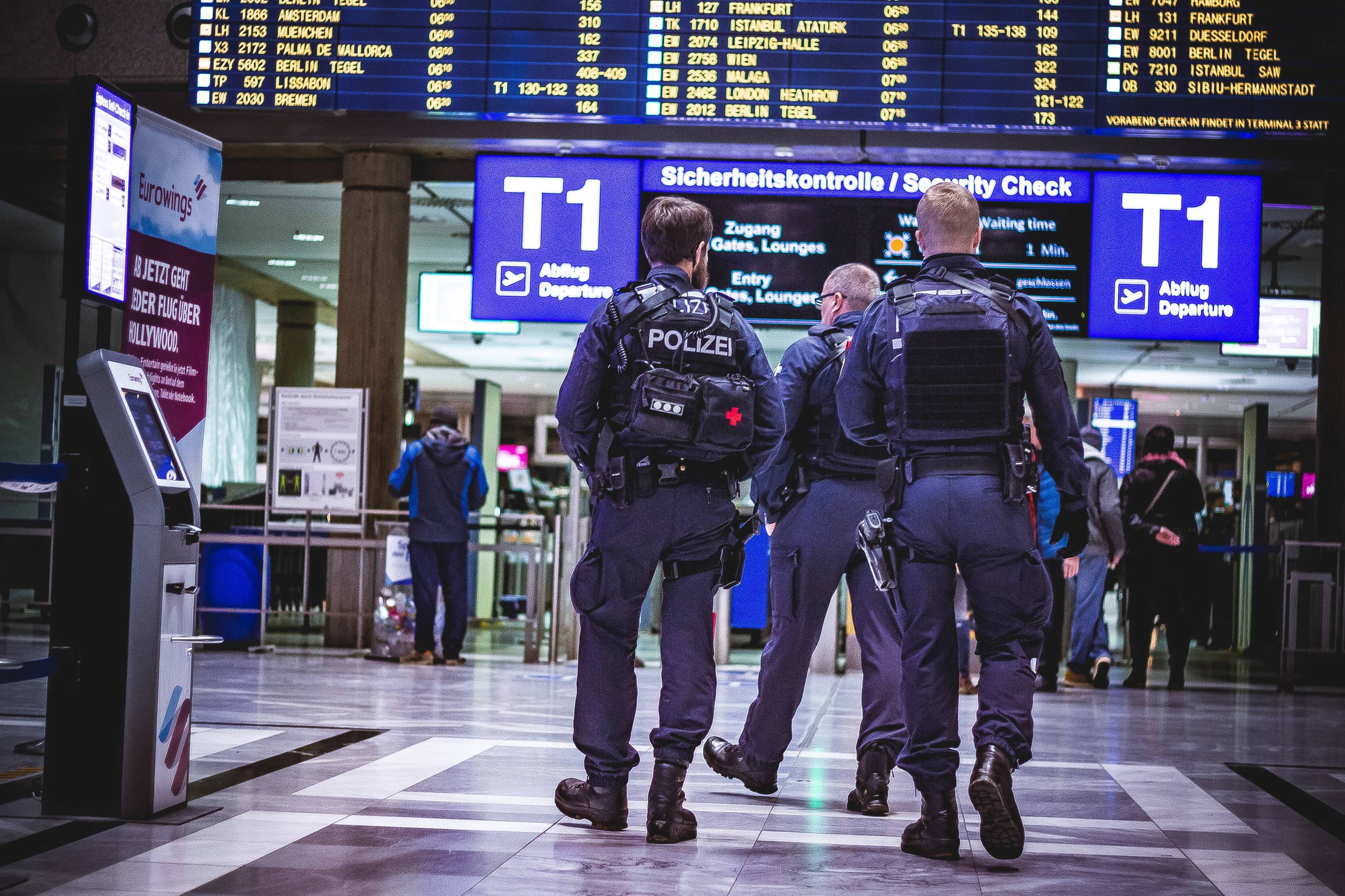 Image - Festnahme in letzter Minute: Zwei IS-Verdächtige an Flughäfen gestoppt