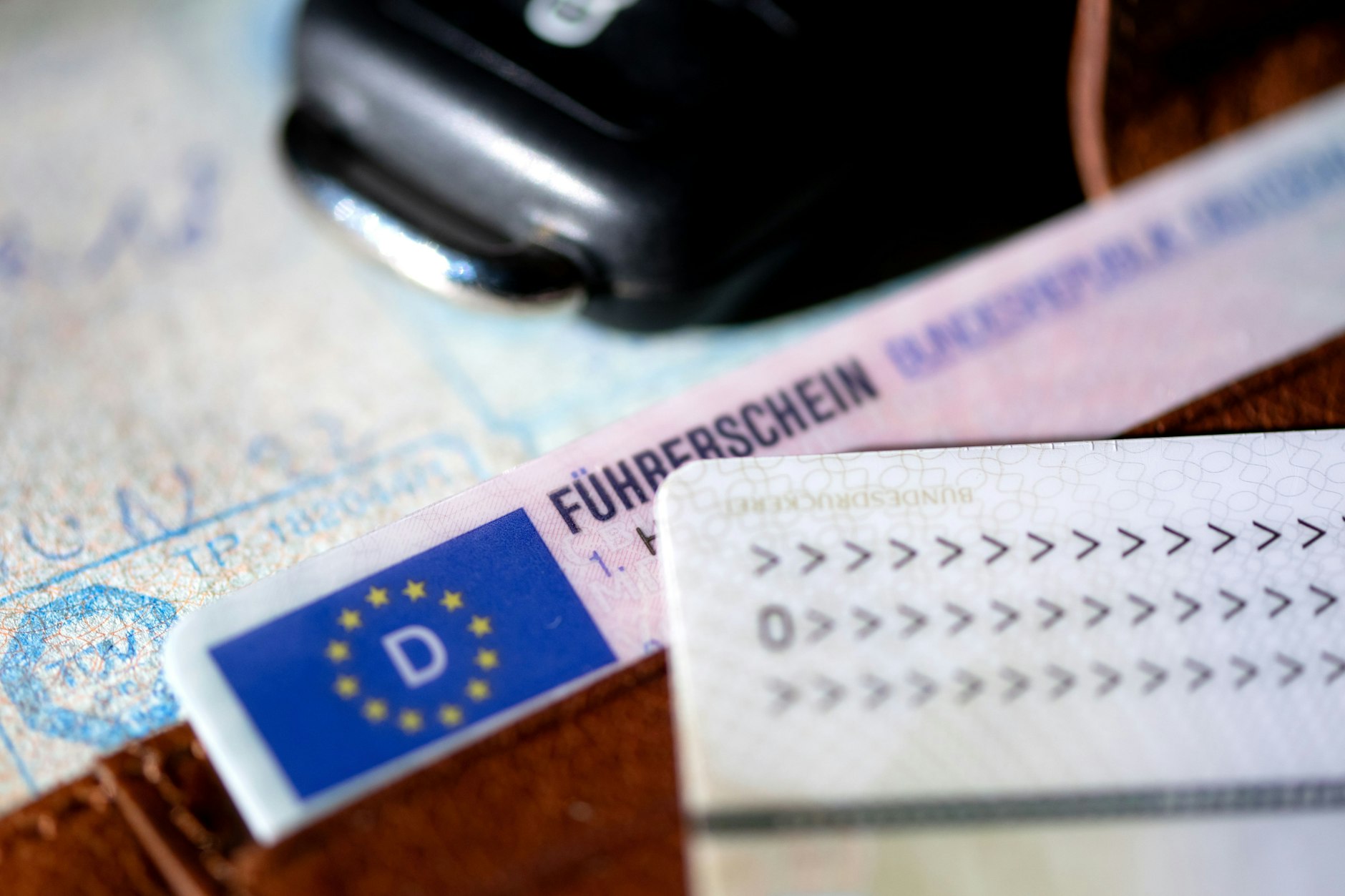 Einige Jahrgänge müssen bald ihre Führerscheine umtauschen.