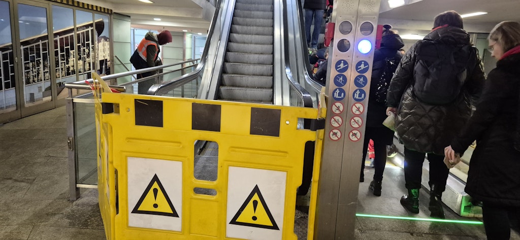 Warum-die-schlimmsten-Rolltreppen-Berlins-nie-funktionieren