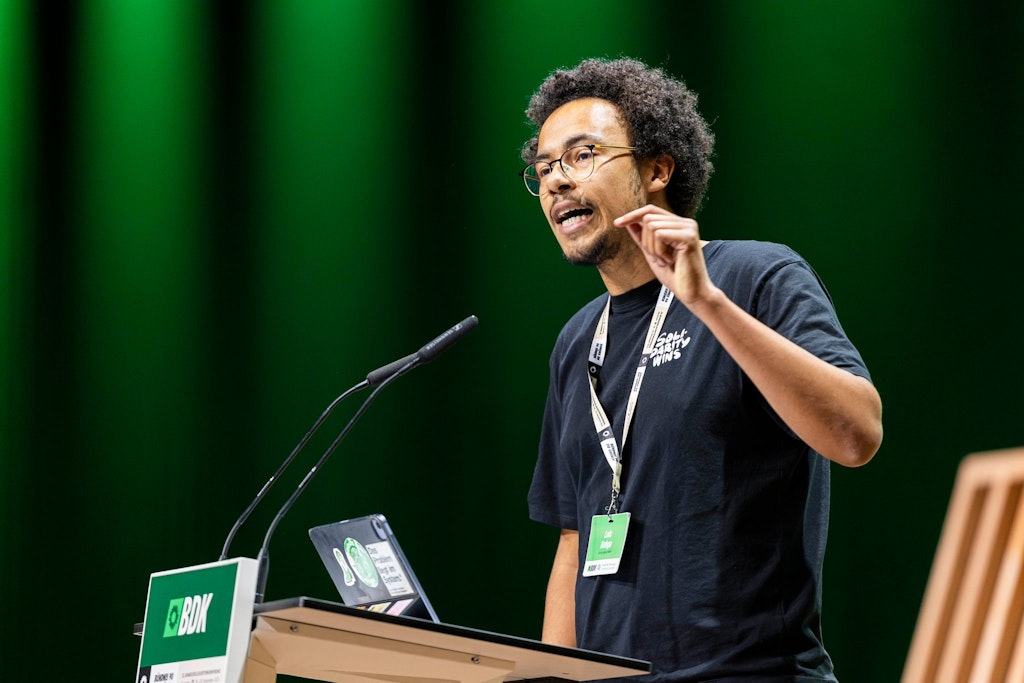 Green Youth leader Luis Bobga calls Markus Söder a “son of a bitch.”