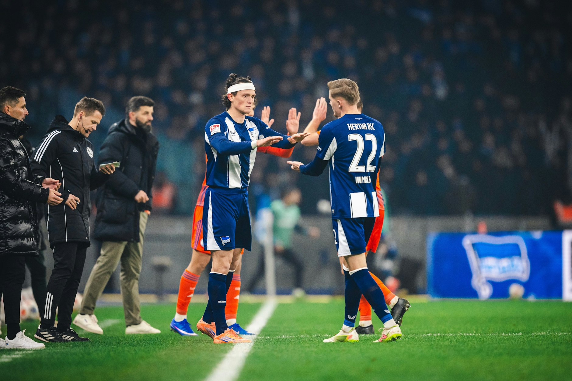 In der 75. Minute wurde der erkältete Fabian Reese für Marten Winkler eingewechselt.