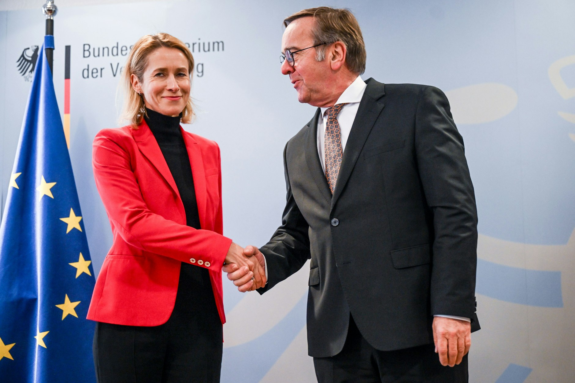 Armin Laschet oder Boris Pistorius? Die EU-Außenbeauftragte Kaja Kallas verwechselte in Berlin den CDU-Politiker mit dem Verteidigungsminister.