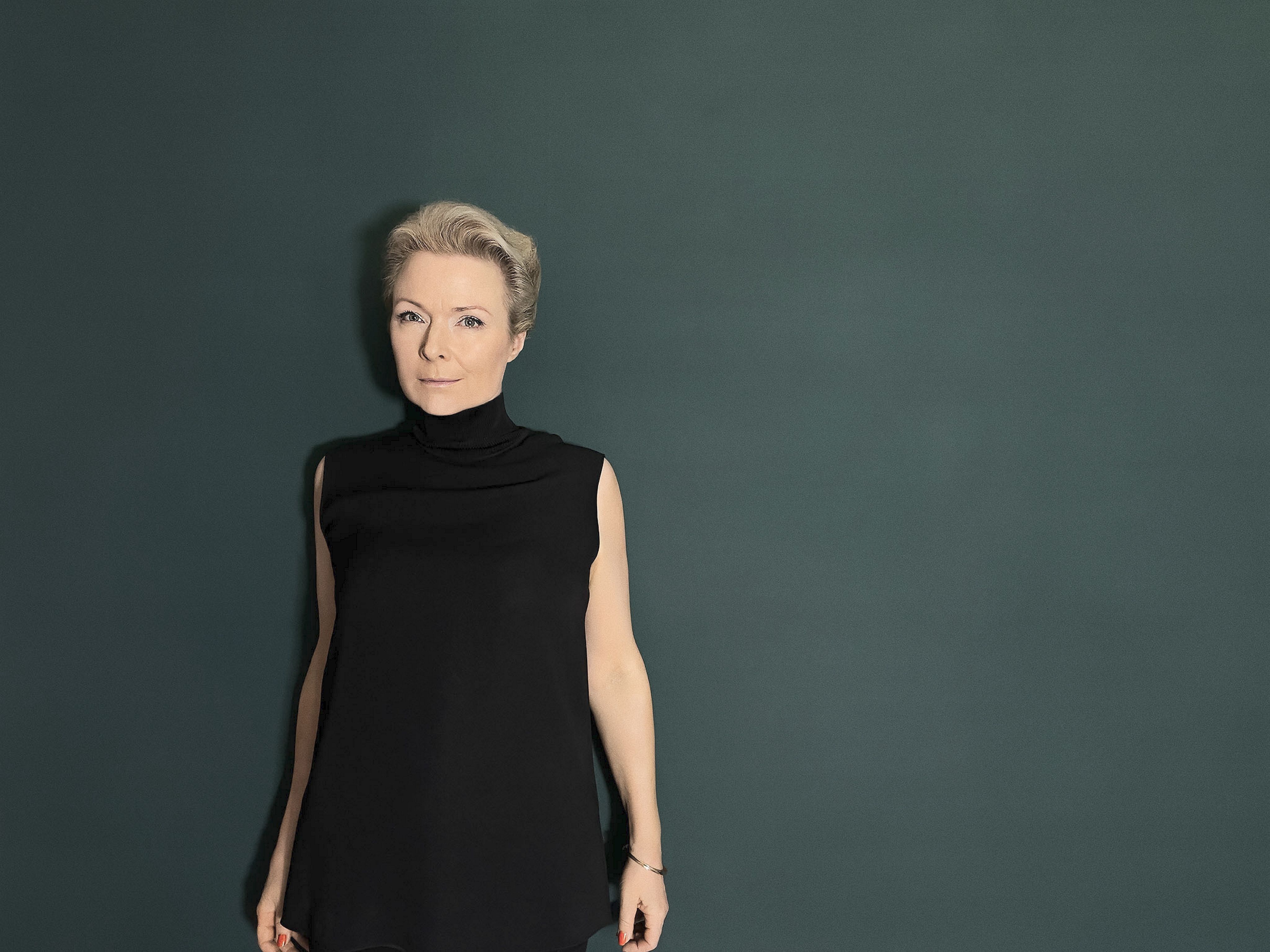 „Hafni sagt“: Ein absurder Roman mit tragischer Komik von Helle Helle