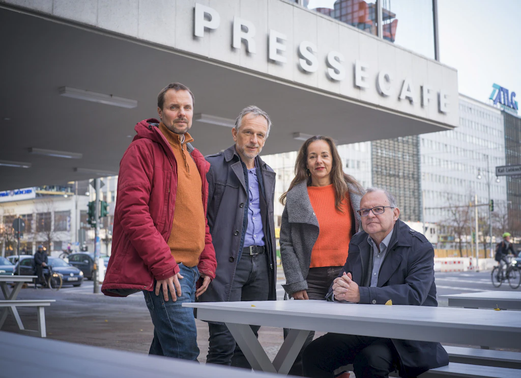 „Dort, wo es ARD und ZDF wehtut, sollte man weitermachen“: Medienkolumnisten des Berliner Verlags starten Podcast