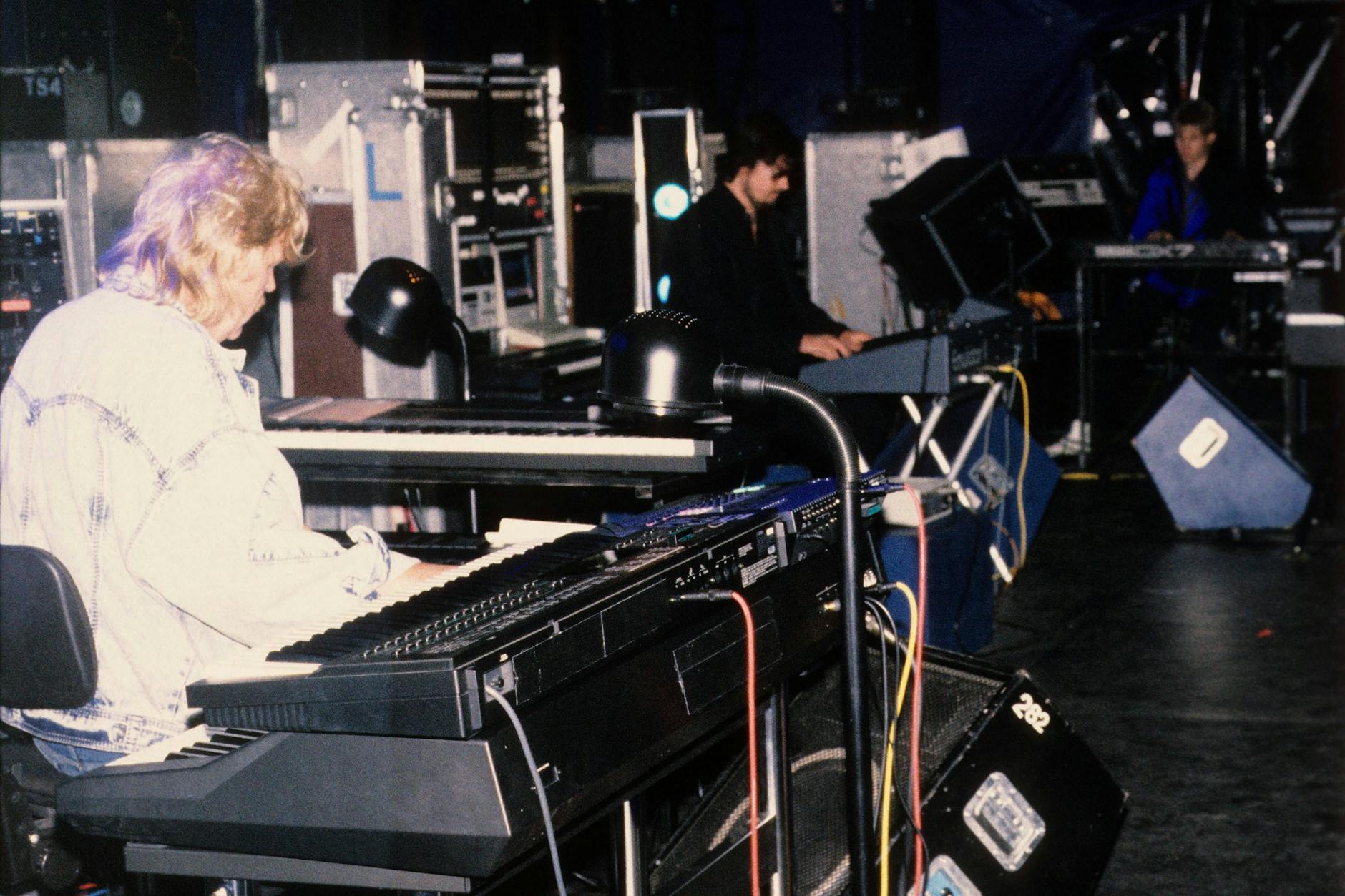 Tangerine Dream bei einem Konzert im Palast der Republik in den 80er-Jahren. Links im Bild: Edgar Froese