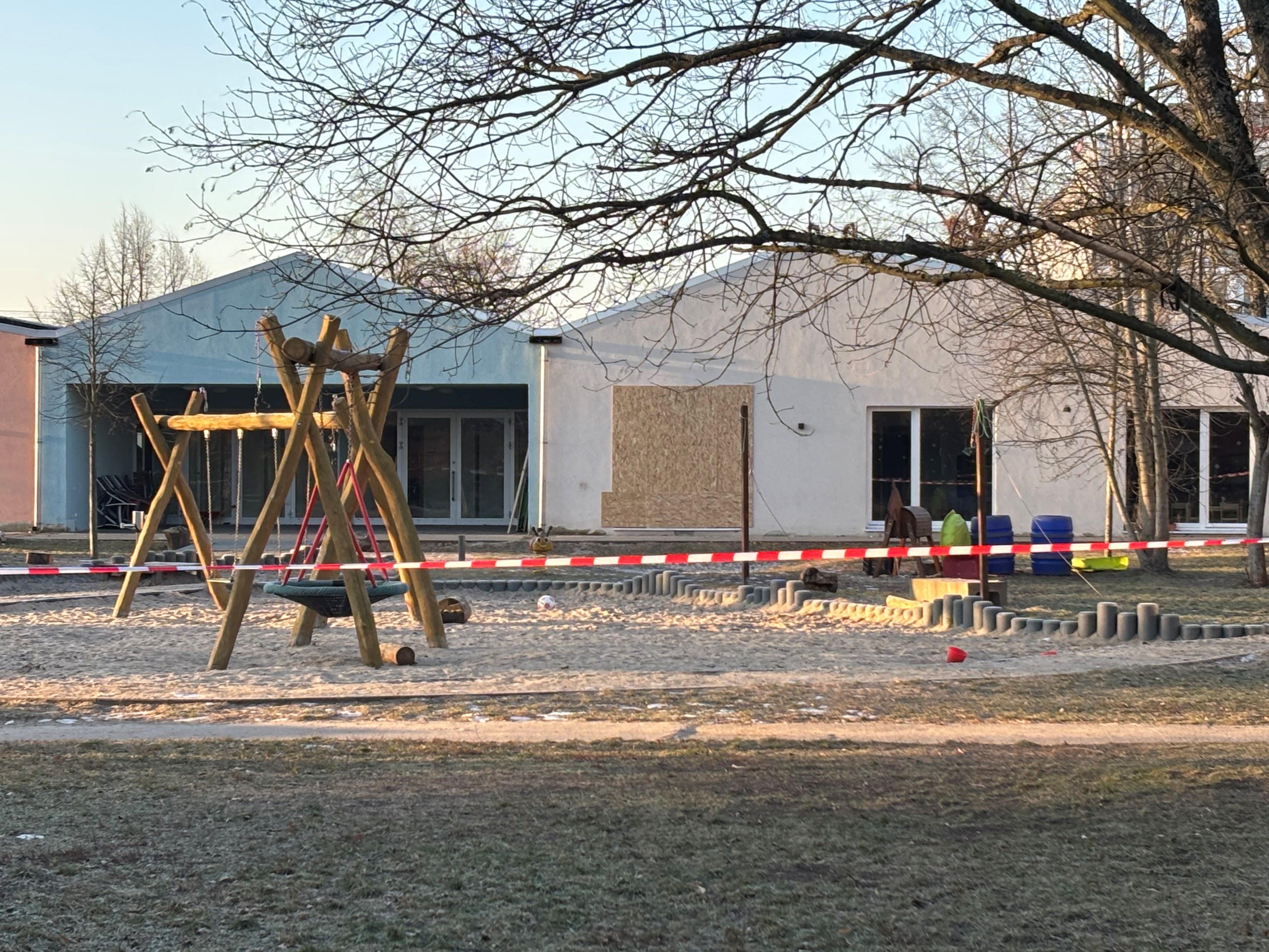 Nach tödlichem Unfall eines Jungen in Berliner Kita: „Wir sind fassungslos und tieftraurig“