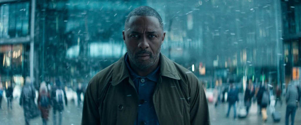 „Hijack 2“ verklärt den Berliner ÖPNV: Wie Idris Elba in der Hauptstadt eine U-Bahn entführt