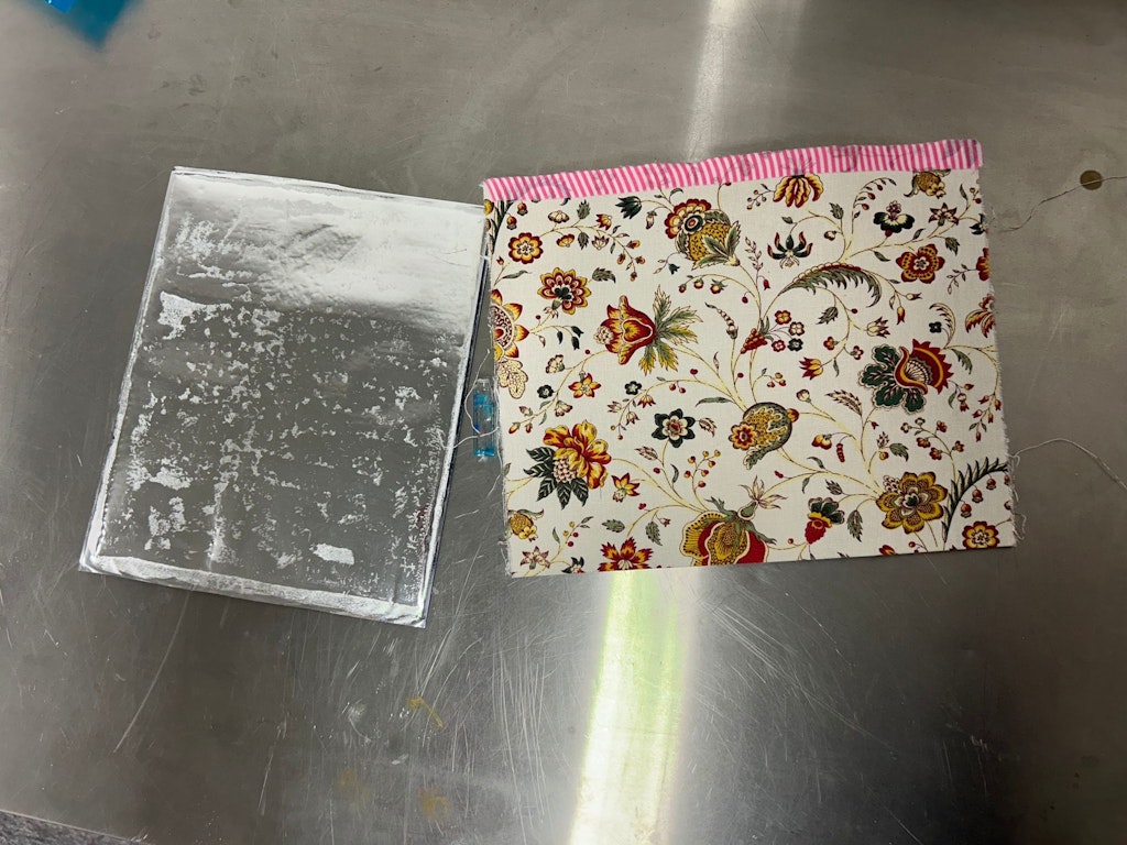 Zoll-zieht-gef-hrliche-Kokain-Postkarte-aus-dem-Verkehr