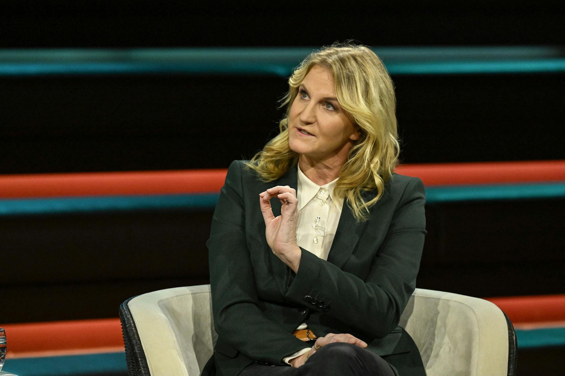 Journalistin Kerstin Münstermann stellt klar: Grönland ist eine große Herausforderung für Merz.