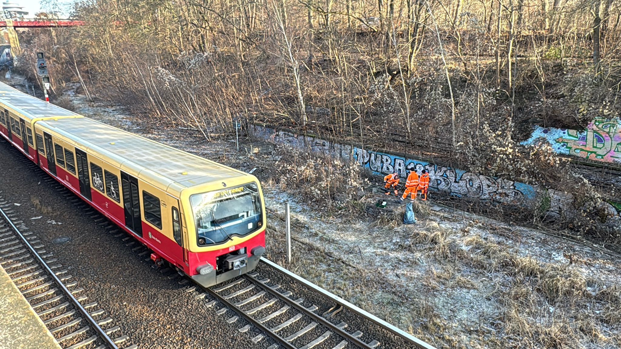 S-Bahnen im Berliner Norden fahren wieder: Schäden durch zerstörtes Kabel behoben