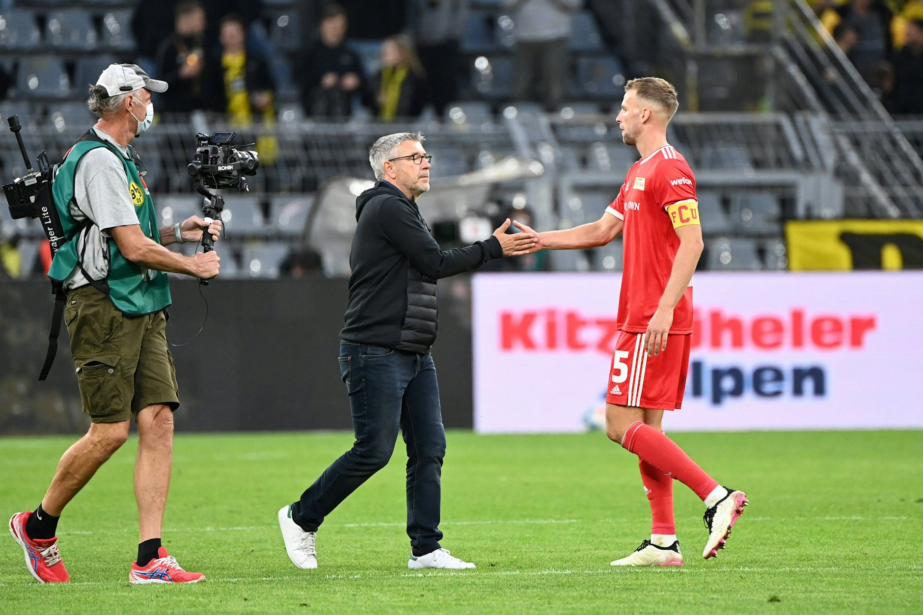 Verteidiger Marvin Friedrich war unter Trainer Urs Fischer beim 1. FC Union Berlin absoluter Stammspieler. Zum eisernen Wiedersehen in Mainz kommt es jetzt vorerst nicht.