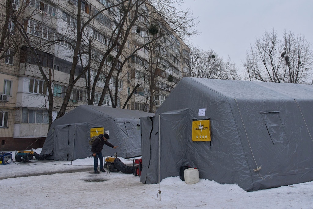 Über eine Million Haushalte in Kiew ohne Strom – Ukraine warnt vor nuklearem Risiko